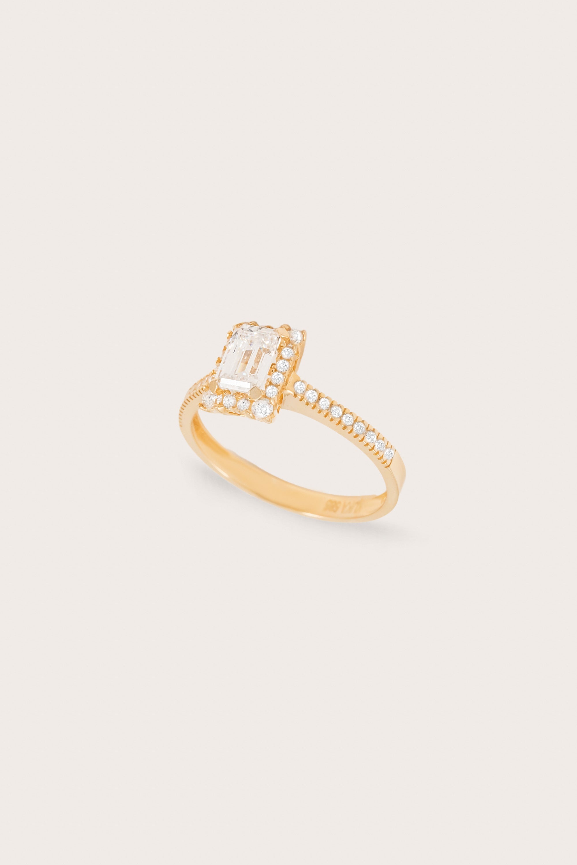 14K Gold Zirconia Halo Solitaire Engagement Ring