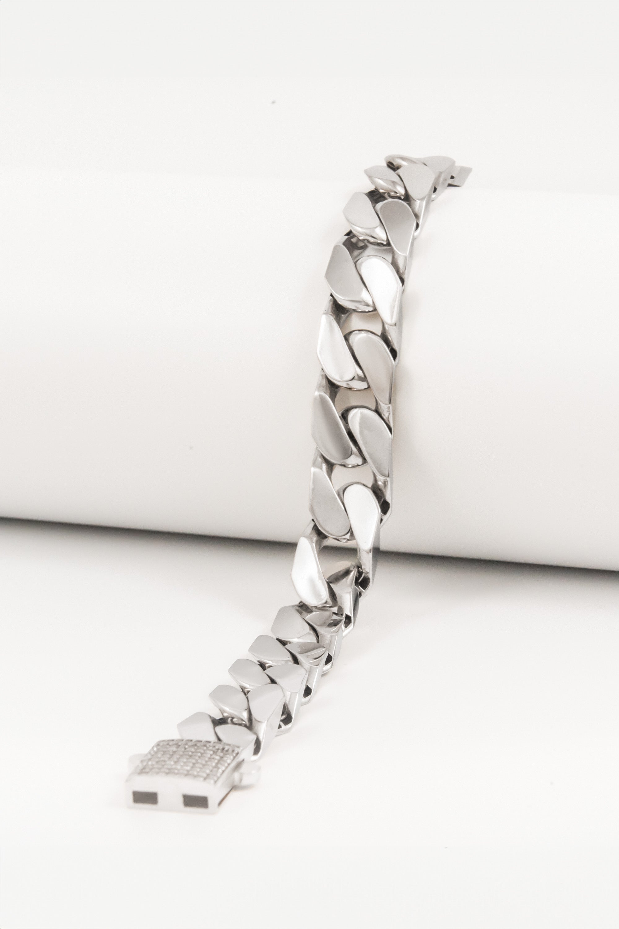 14K White Gold Cuban Chain Bracelet
