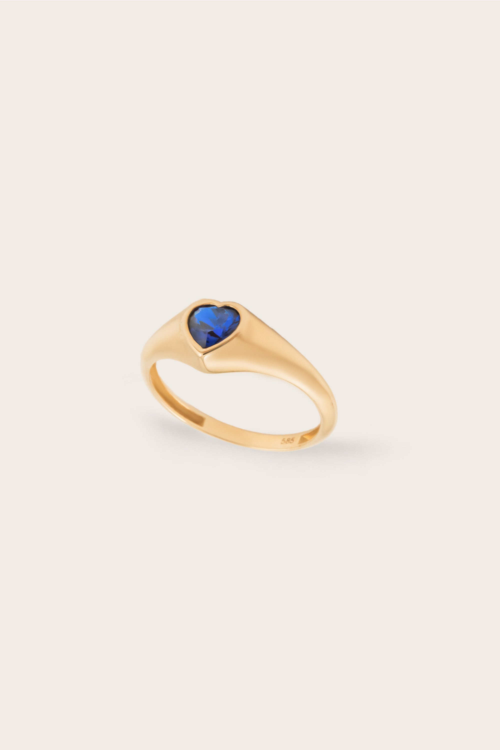 14K Gold Sapphire Heart Signet Ring