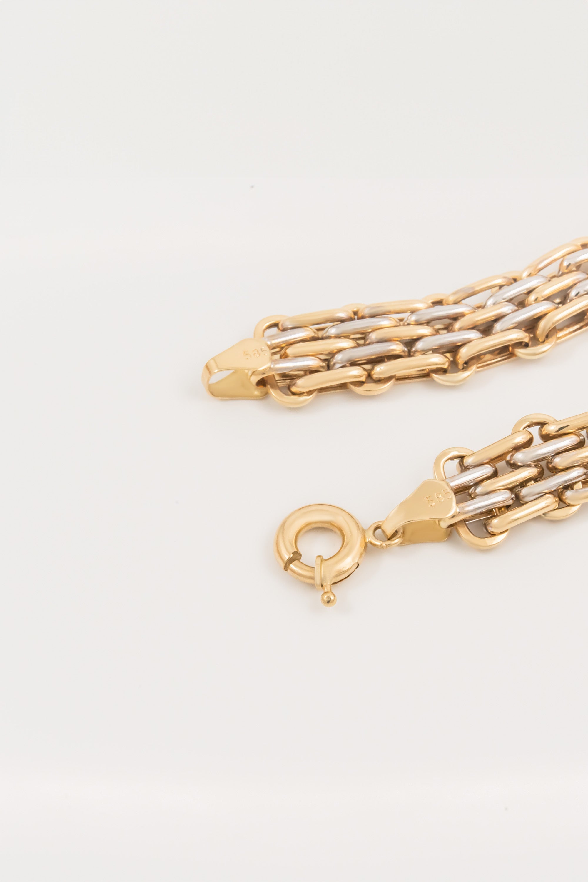 14K Gold Paperclip Panther Chain Bracelet
