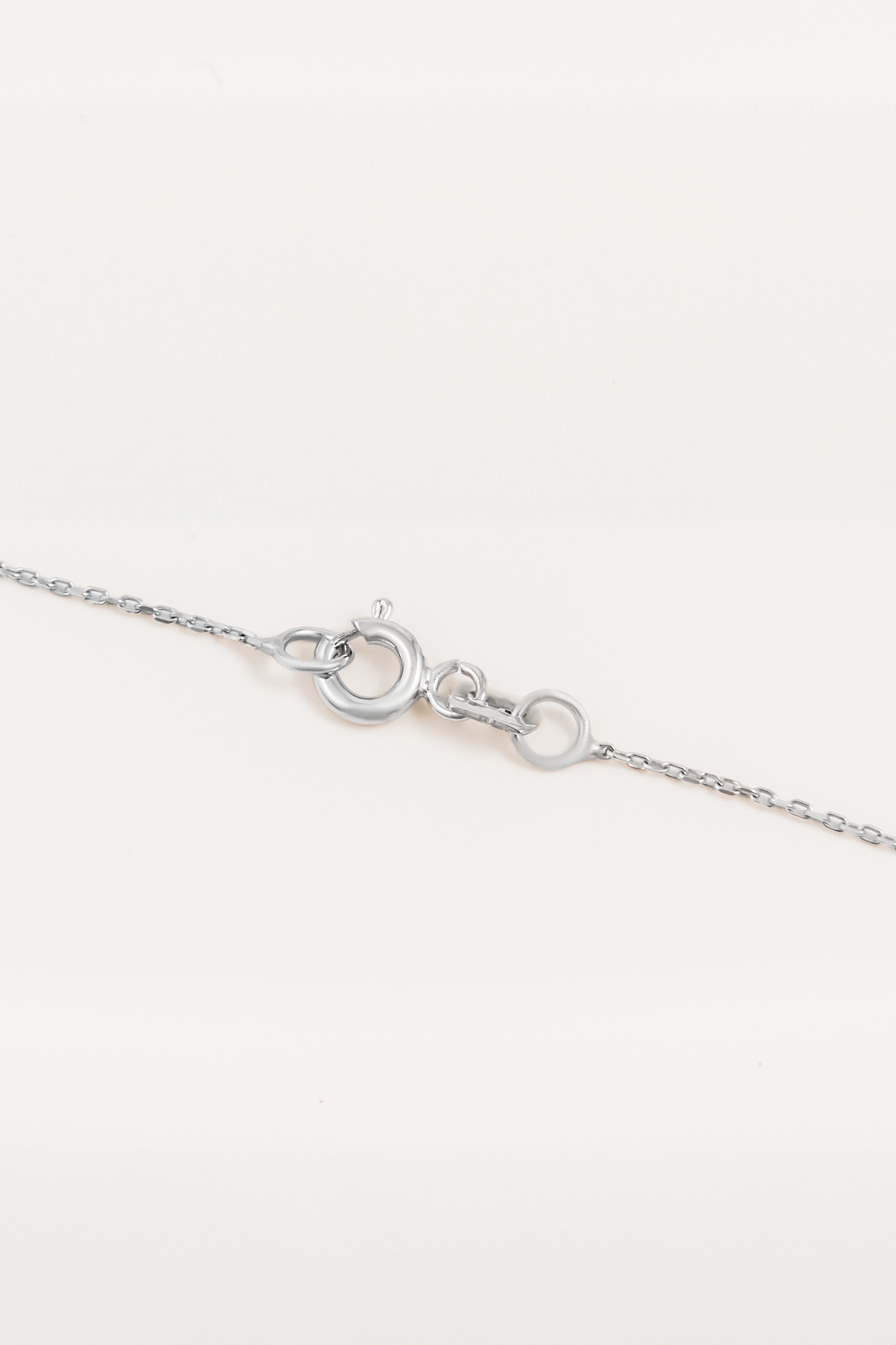 14K White Gold Round Cut Solitaire Necklace