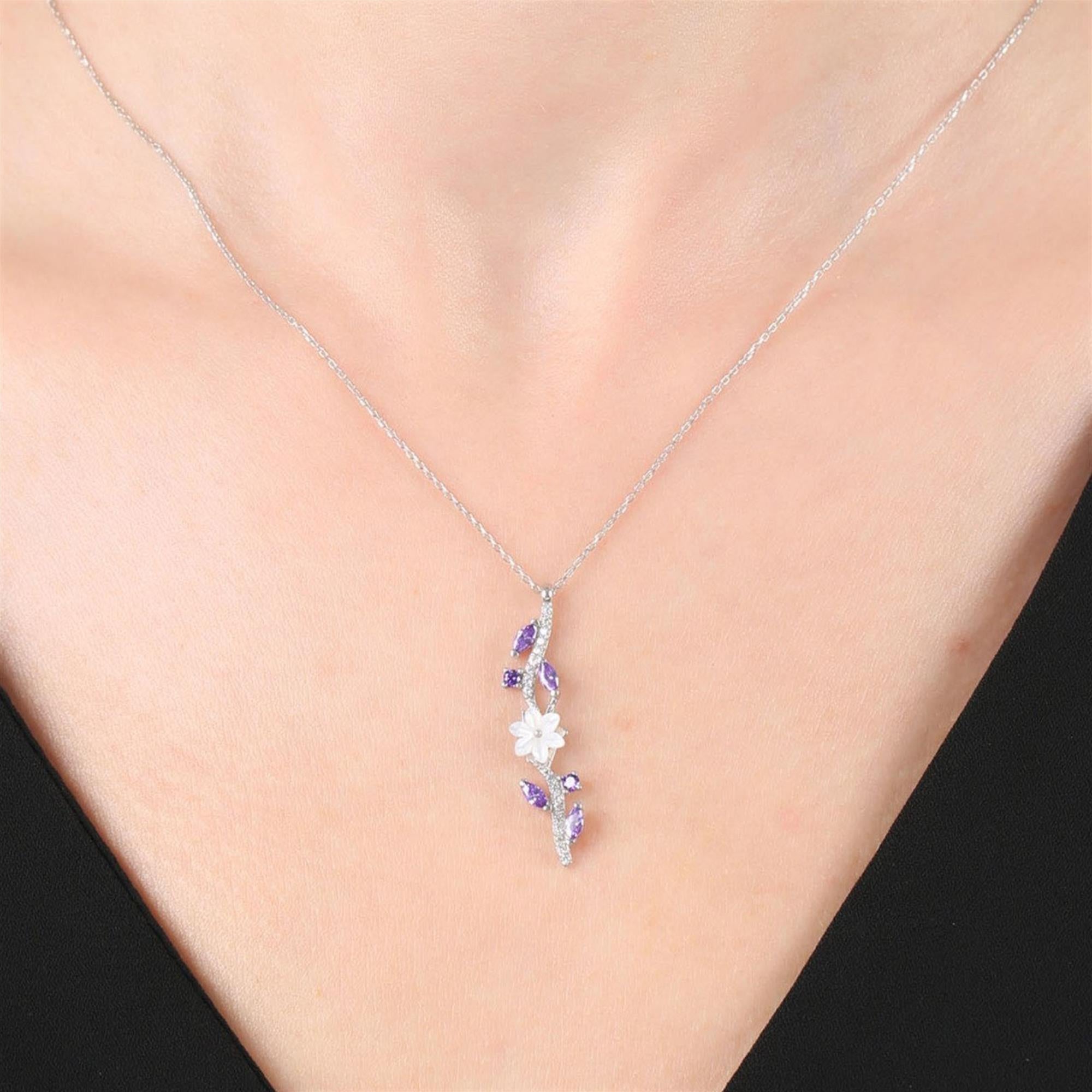 Amethyst Magnolia Flower Elegance Bond Flowers Silver Necklace