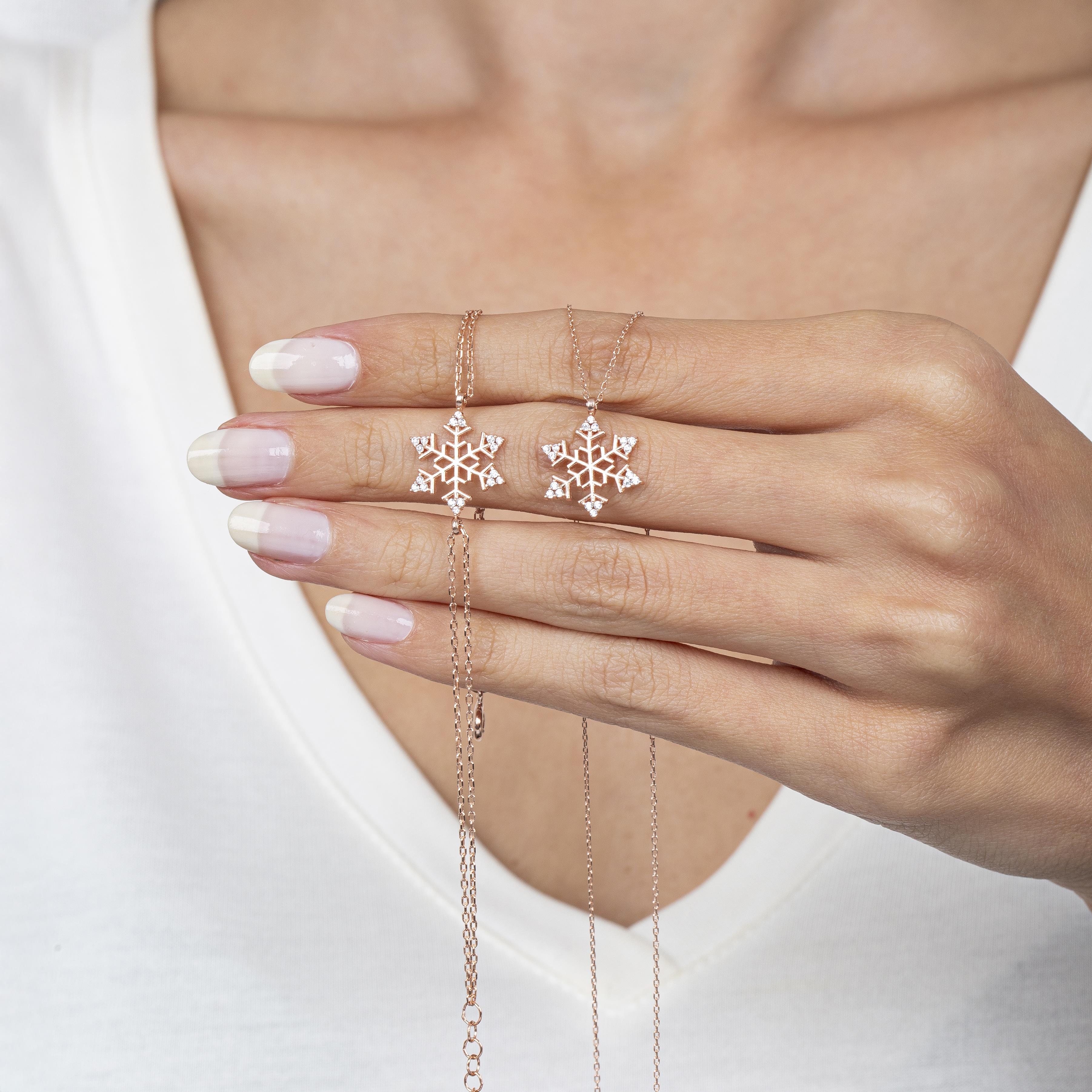 Snowflake Rose Gold Bracelet & Necklace Jewelry Set