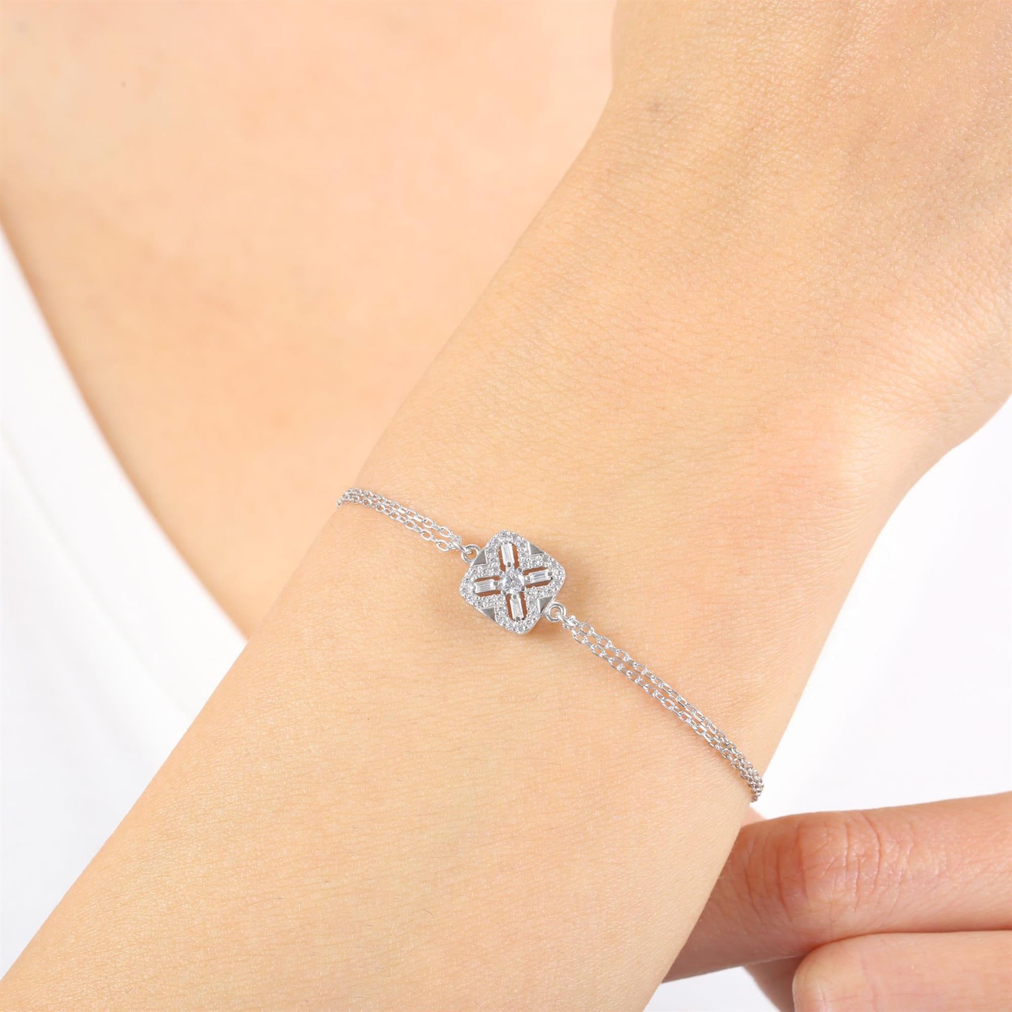 elegant geometric jewelry for women