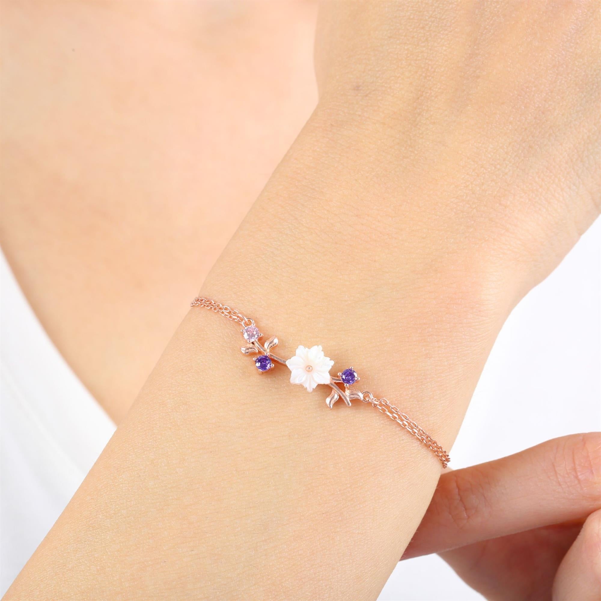 romantic spring floral jewelry for women