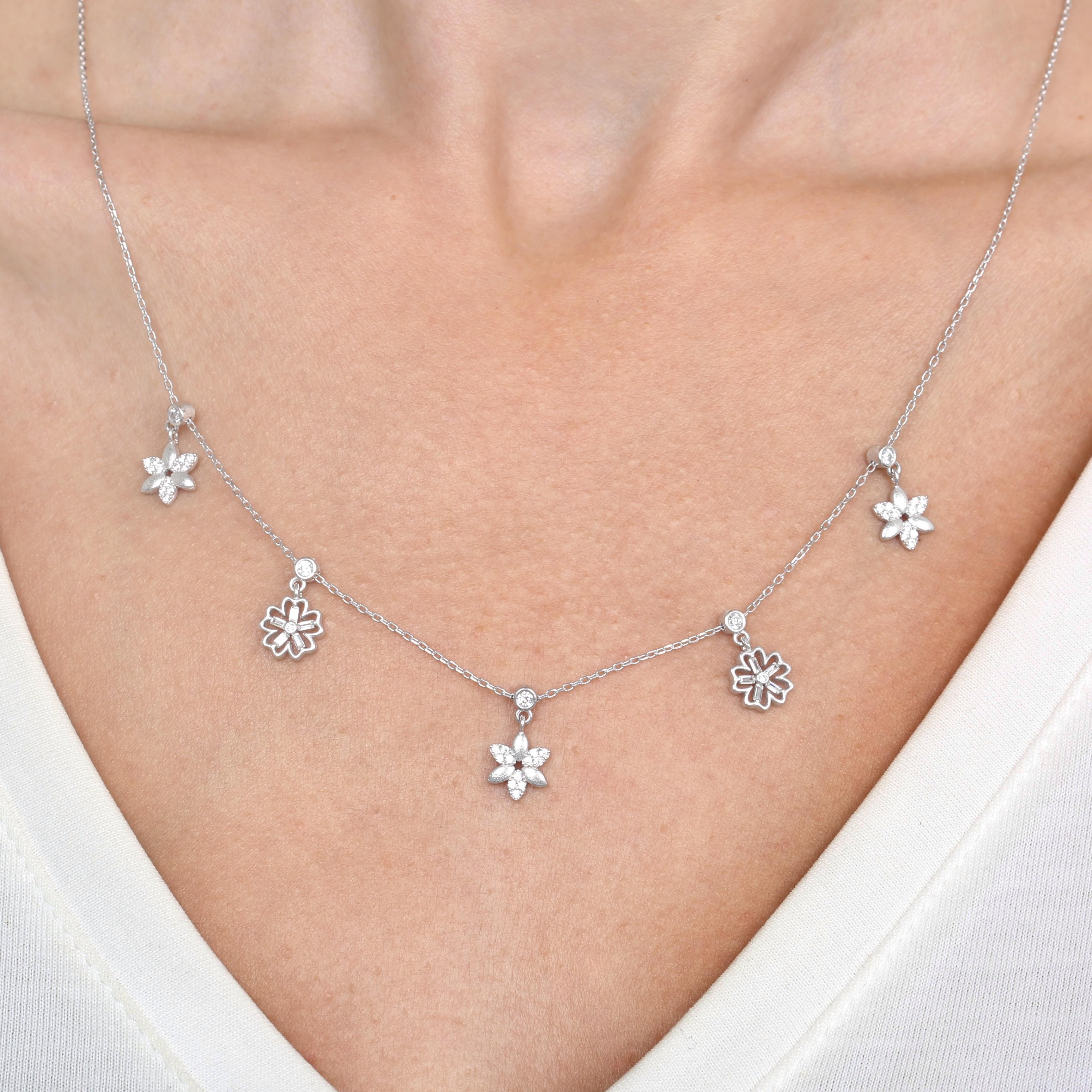 Spring Clover Silver Luck Choker Necklace