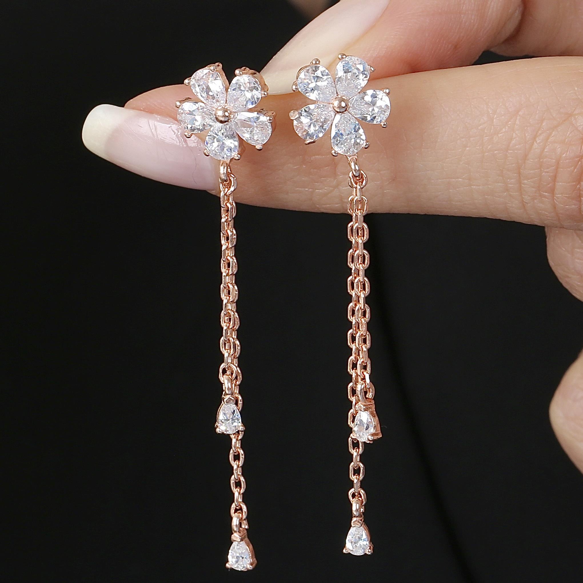 Rose Gold Plated Clover Earrings