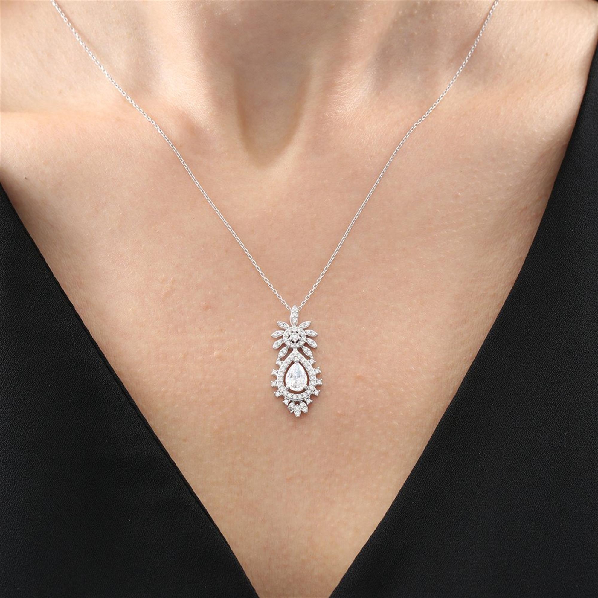 Effective Diamond Prosperity Drop Sparkling Silver Necklace