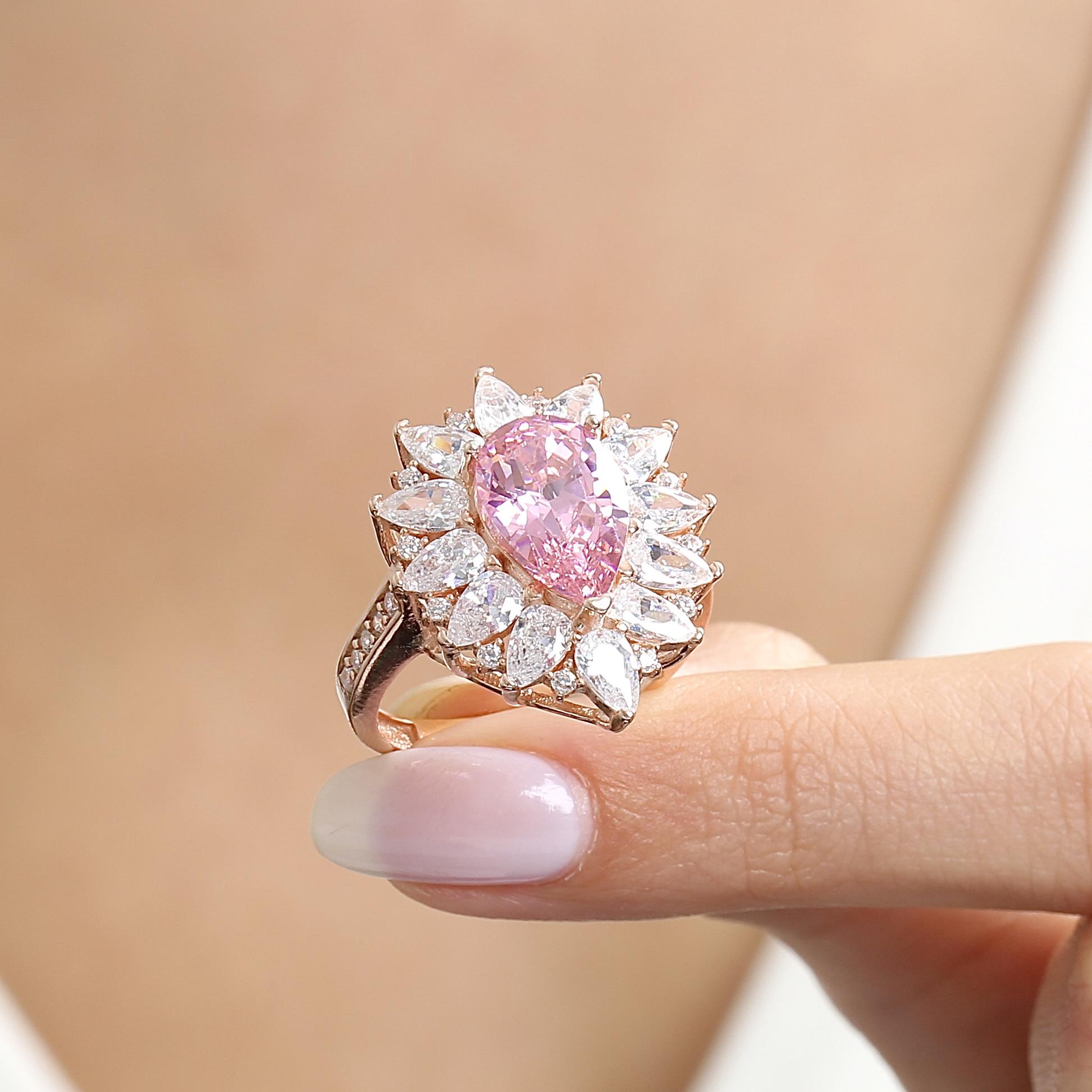 Effective Diamond London Passion Pink Rose Gold Ring