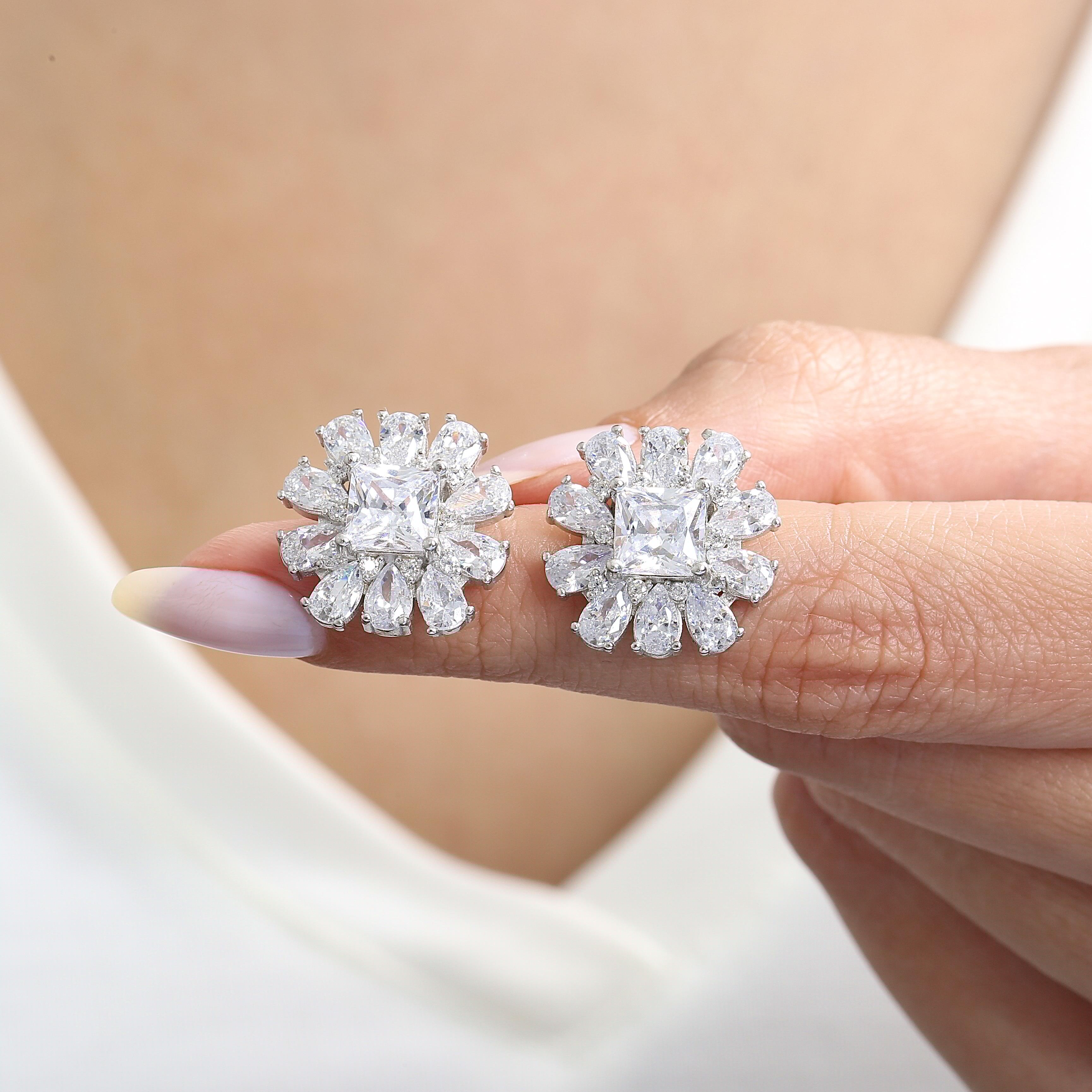 Effective Diamond Milano Dream Silver Earrings