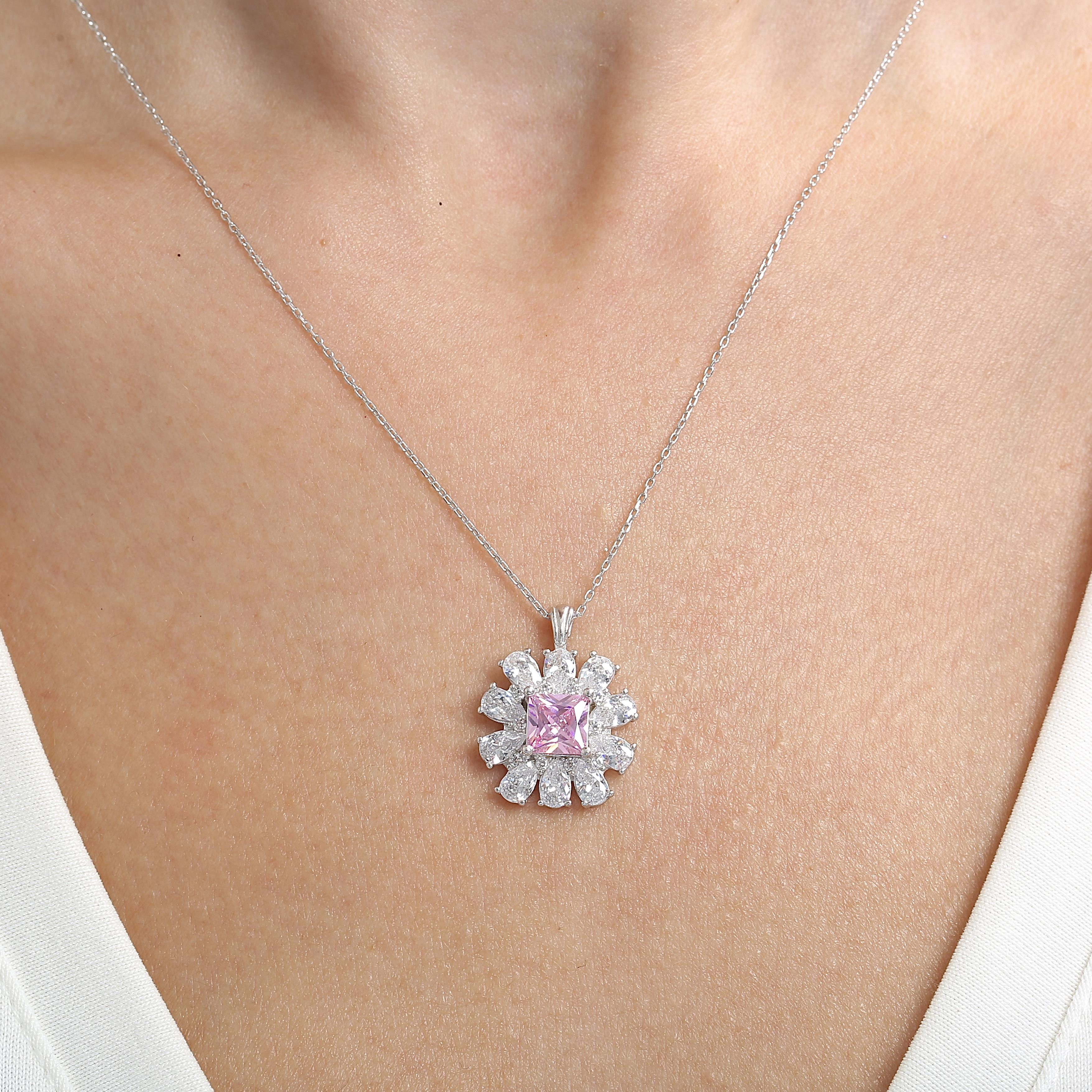 Effective Diamond Milano Dream Pink Stone Silver Necklace