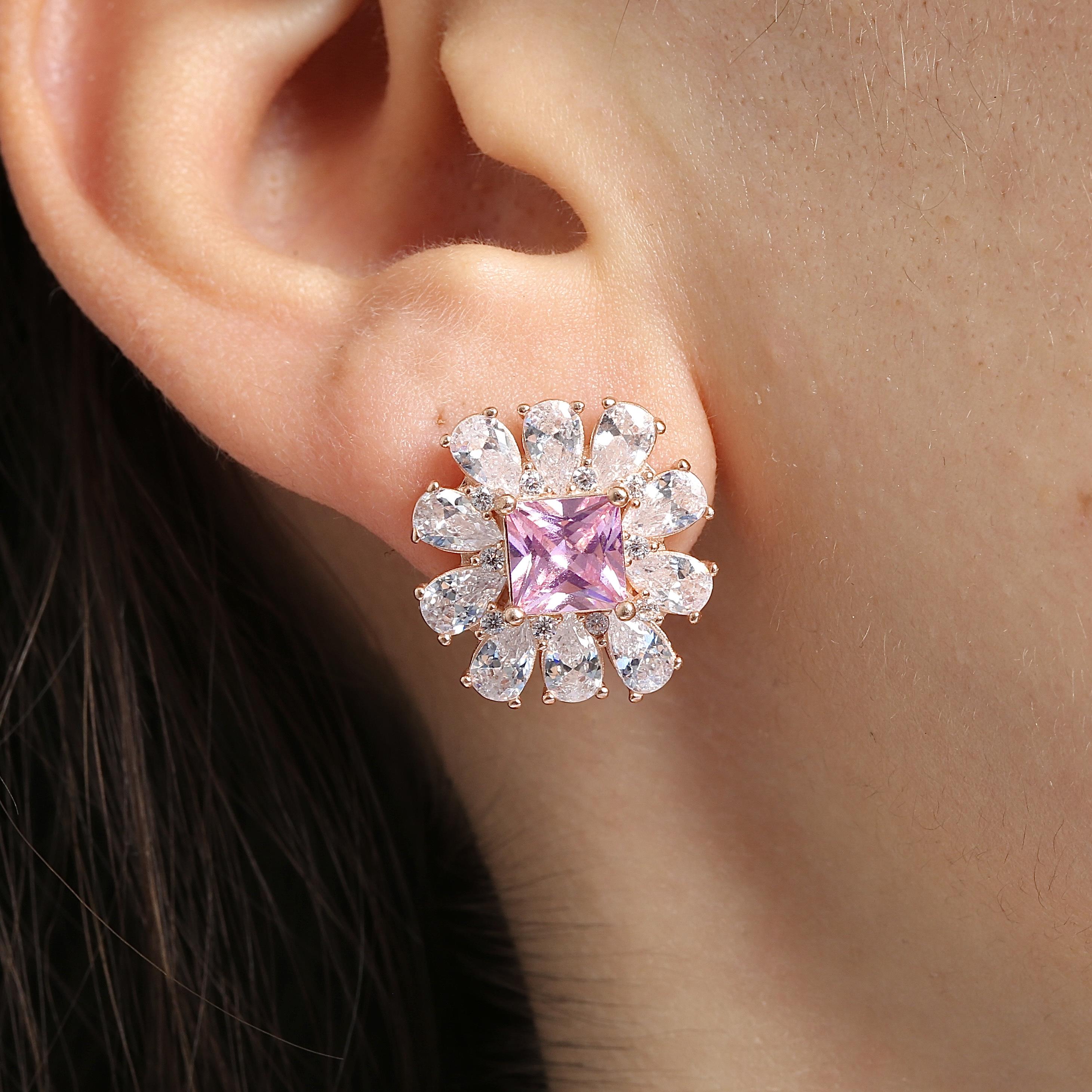 Effective Diamond Milano Dream Pink Stone Rose Gold Earrings