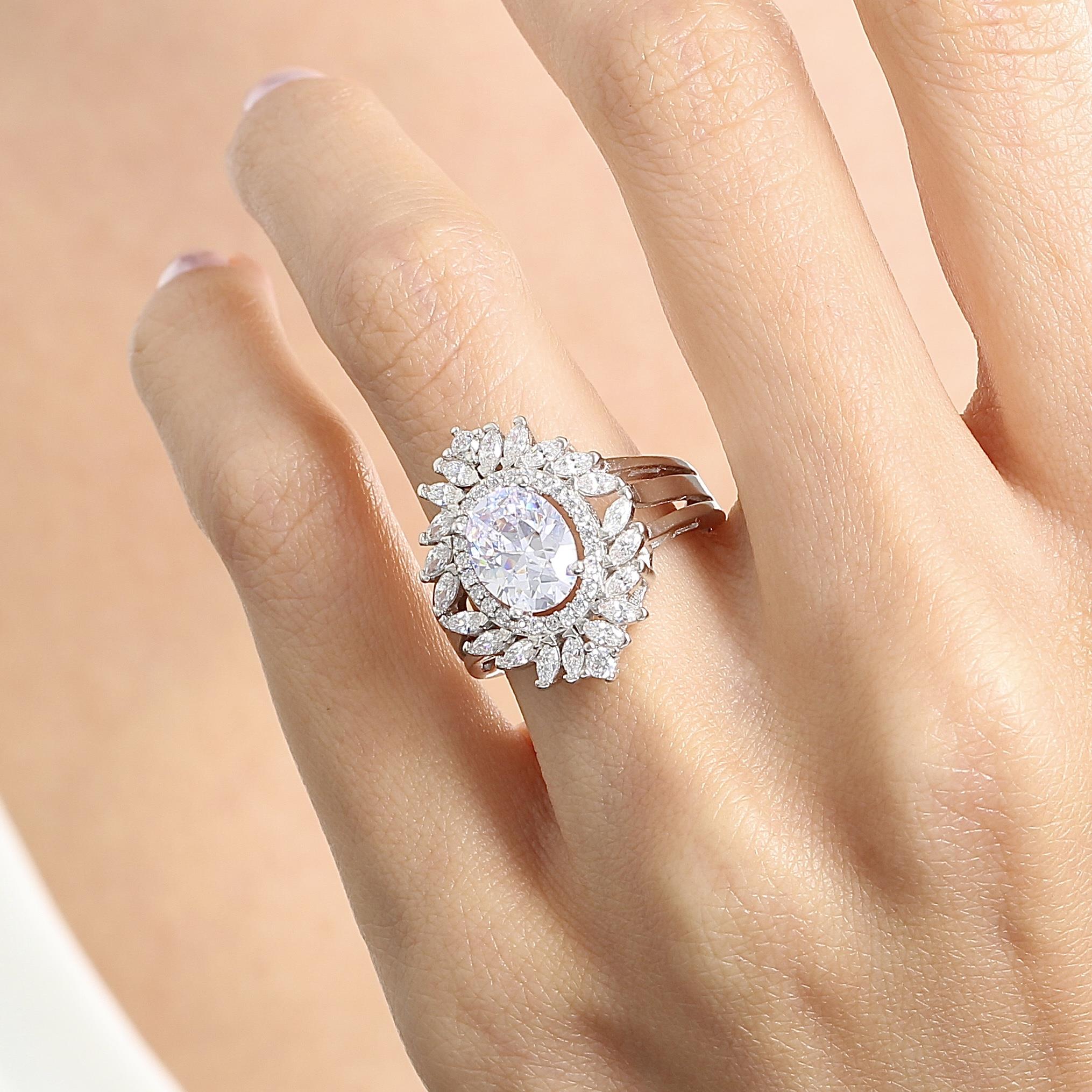 Effective Diamond Venice Dance Sparkling Ring