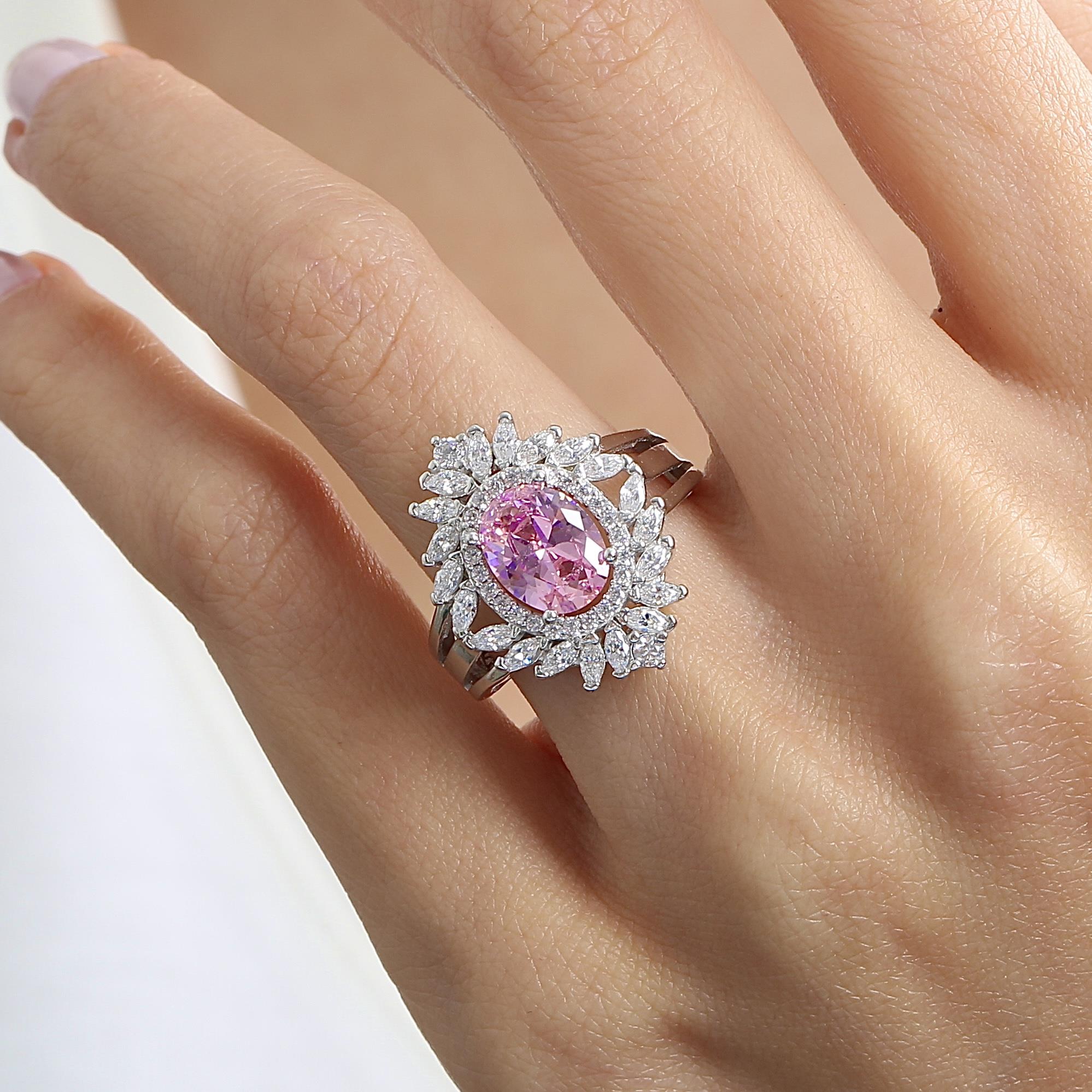 Effective Diamond Venice Dance Pink Ring