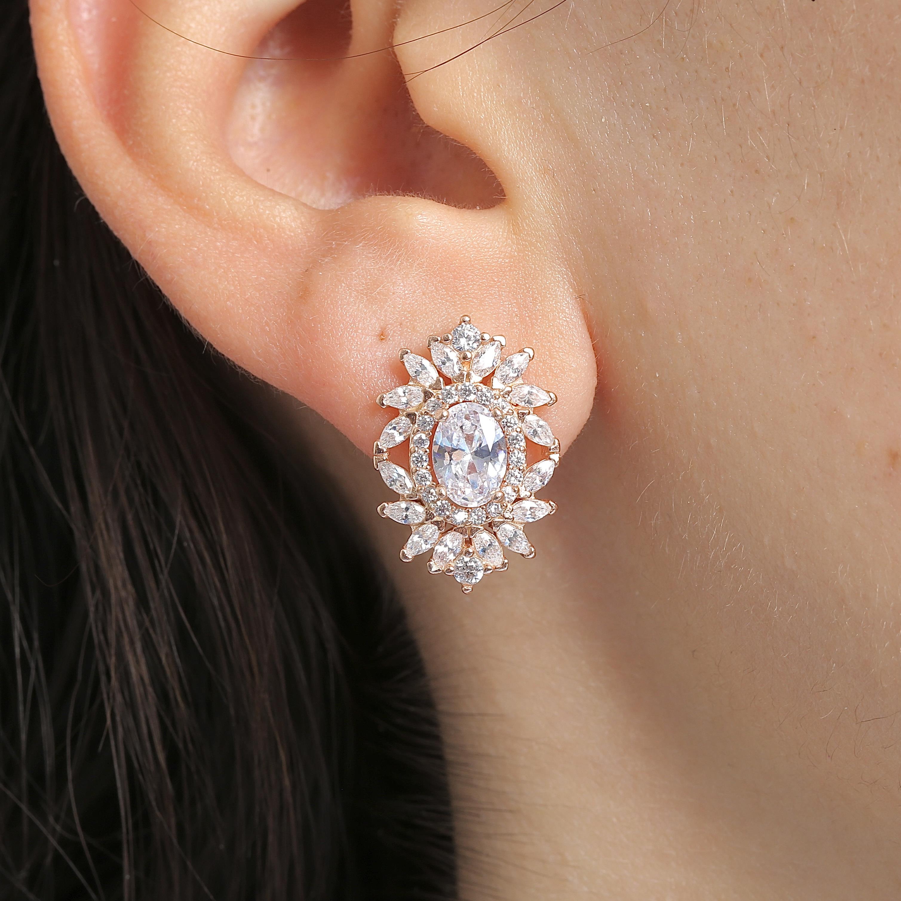 Effective Diamond Venice Dance Sparkle Rose Gold Earrings
