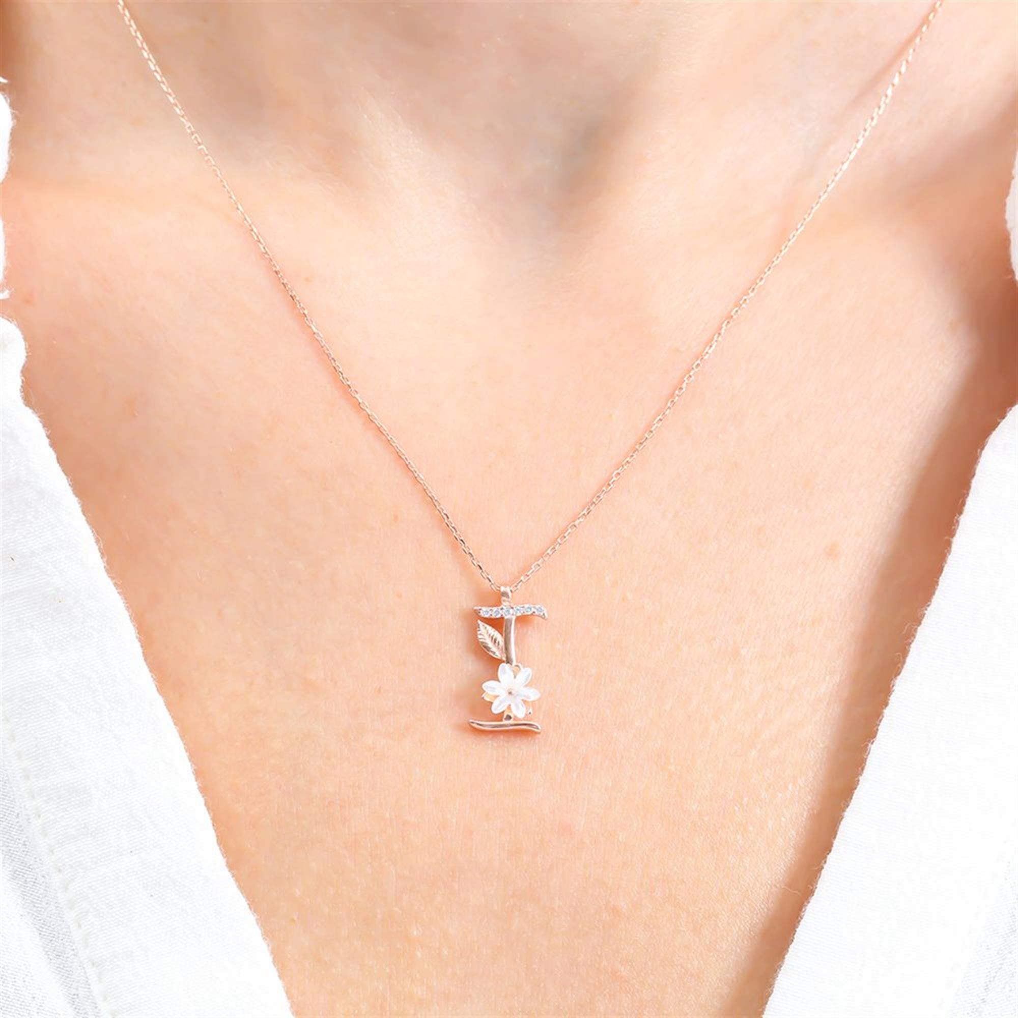 I Letter Magnolia Flower Rose Gold Necklace