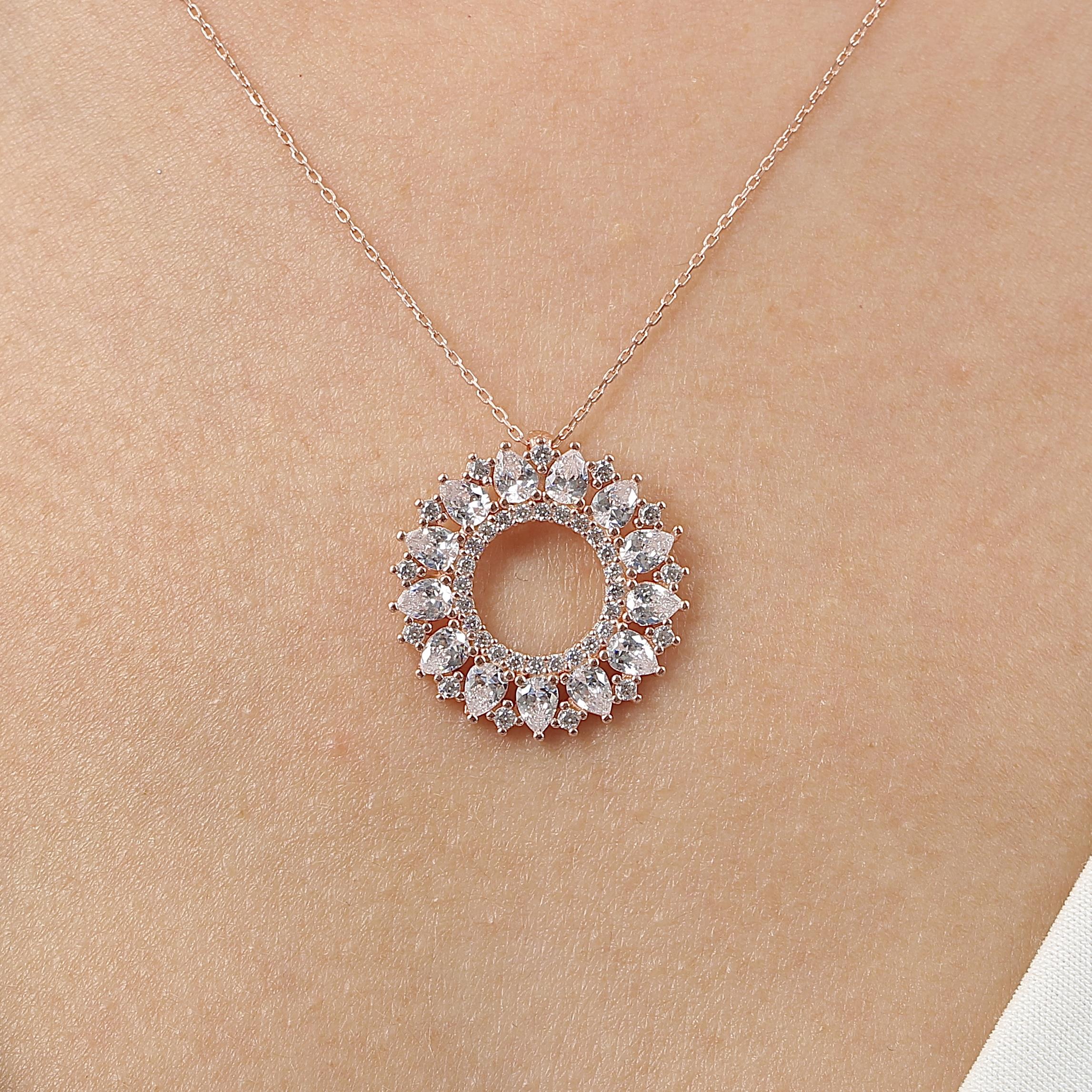 Sparkling Ocean Sun Geometric Rose Gold Necklace