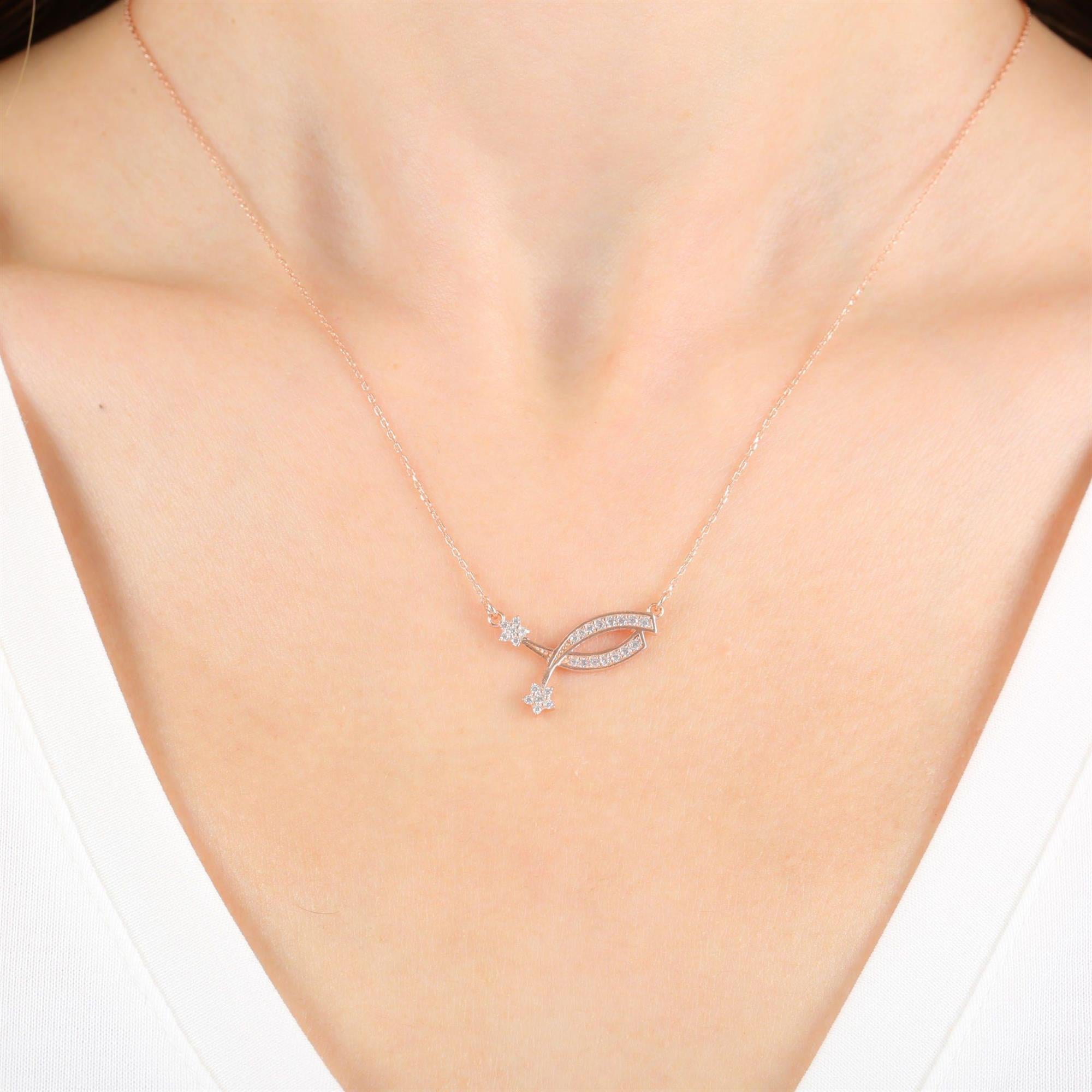 Dainty Sparkling Star Rose Gold Necklace