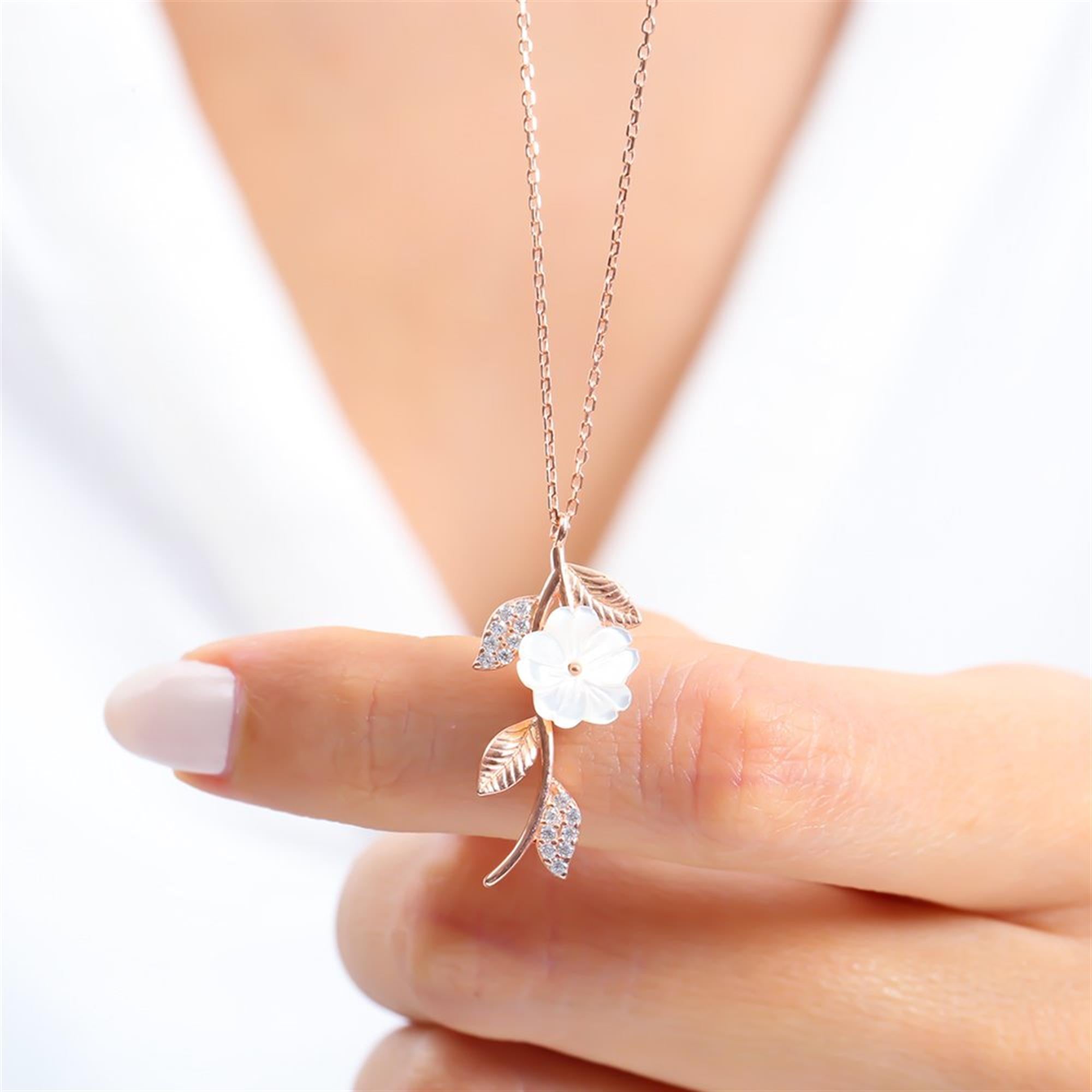 Italian Design Spring Sparkle Flowers Silver Necklace