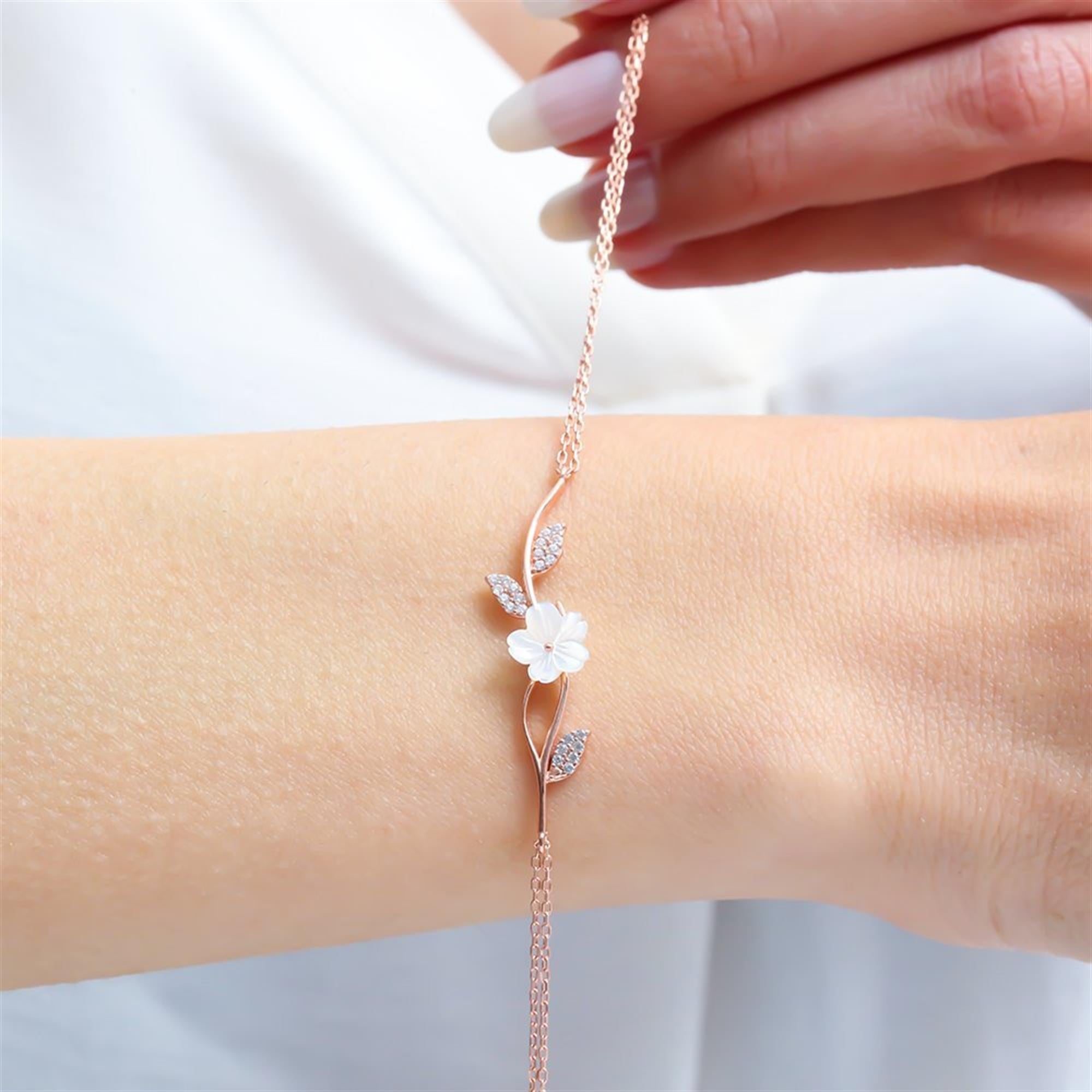 Magnolia Flowers Passion Rose Gold Bracelet
