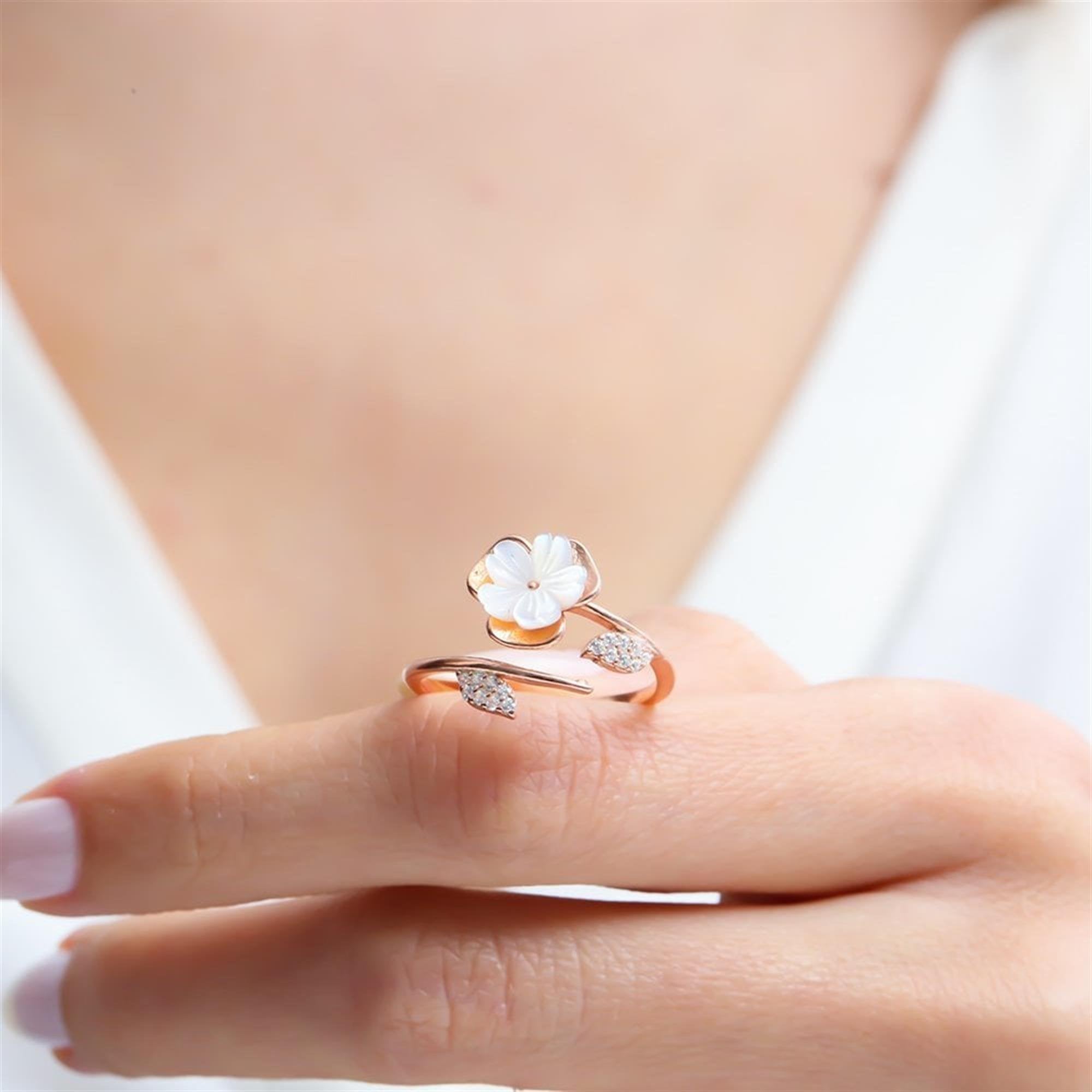 Magnolia Elegance Rose Gold Stackable Ring