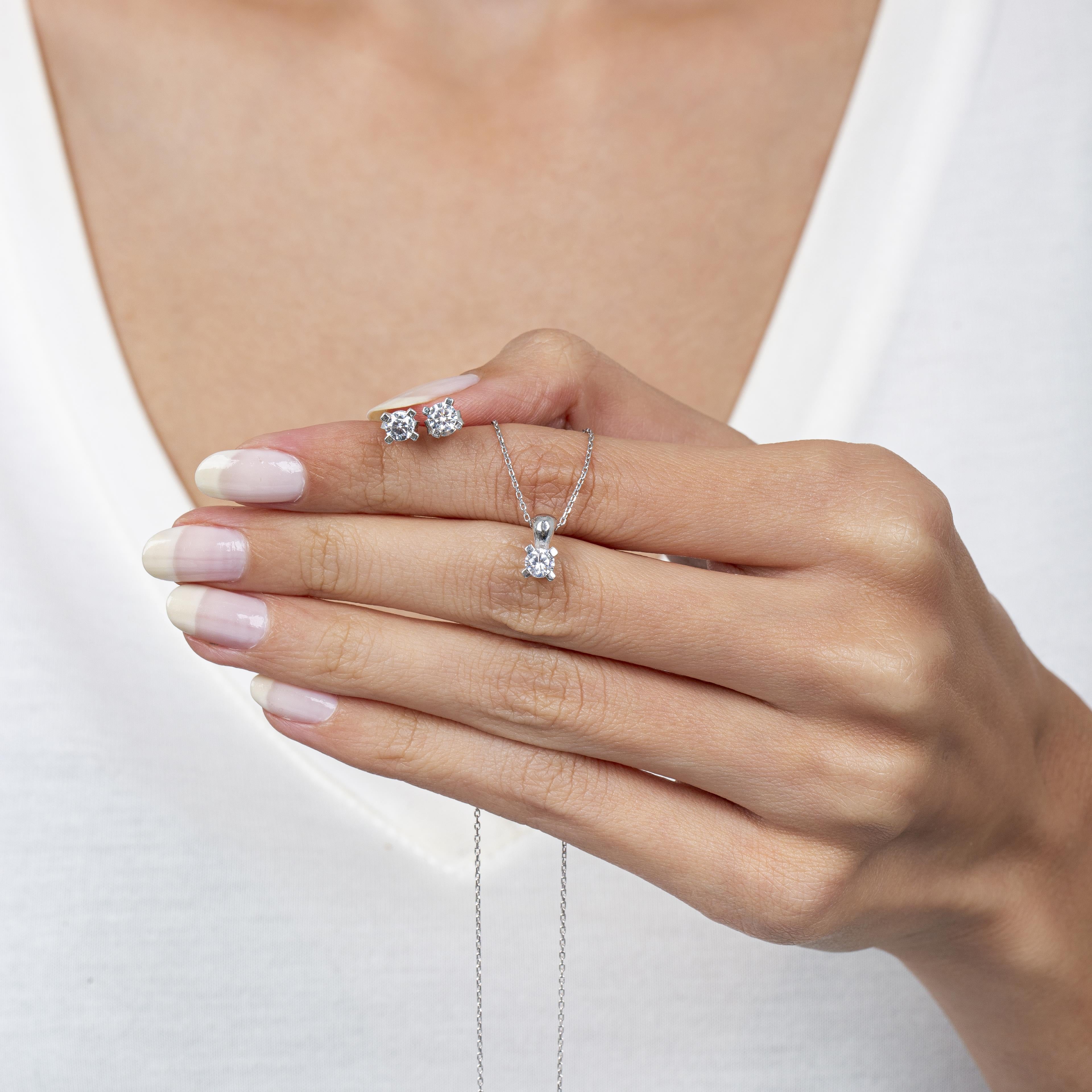 Zirconia 0.60 Carat V-Model Silver Solitaire Double Set