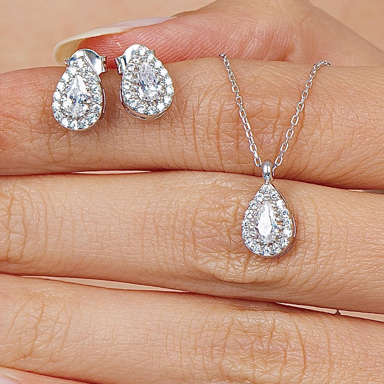 Minimal Diamond Teardrop Silver Necklace & Earring Set