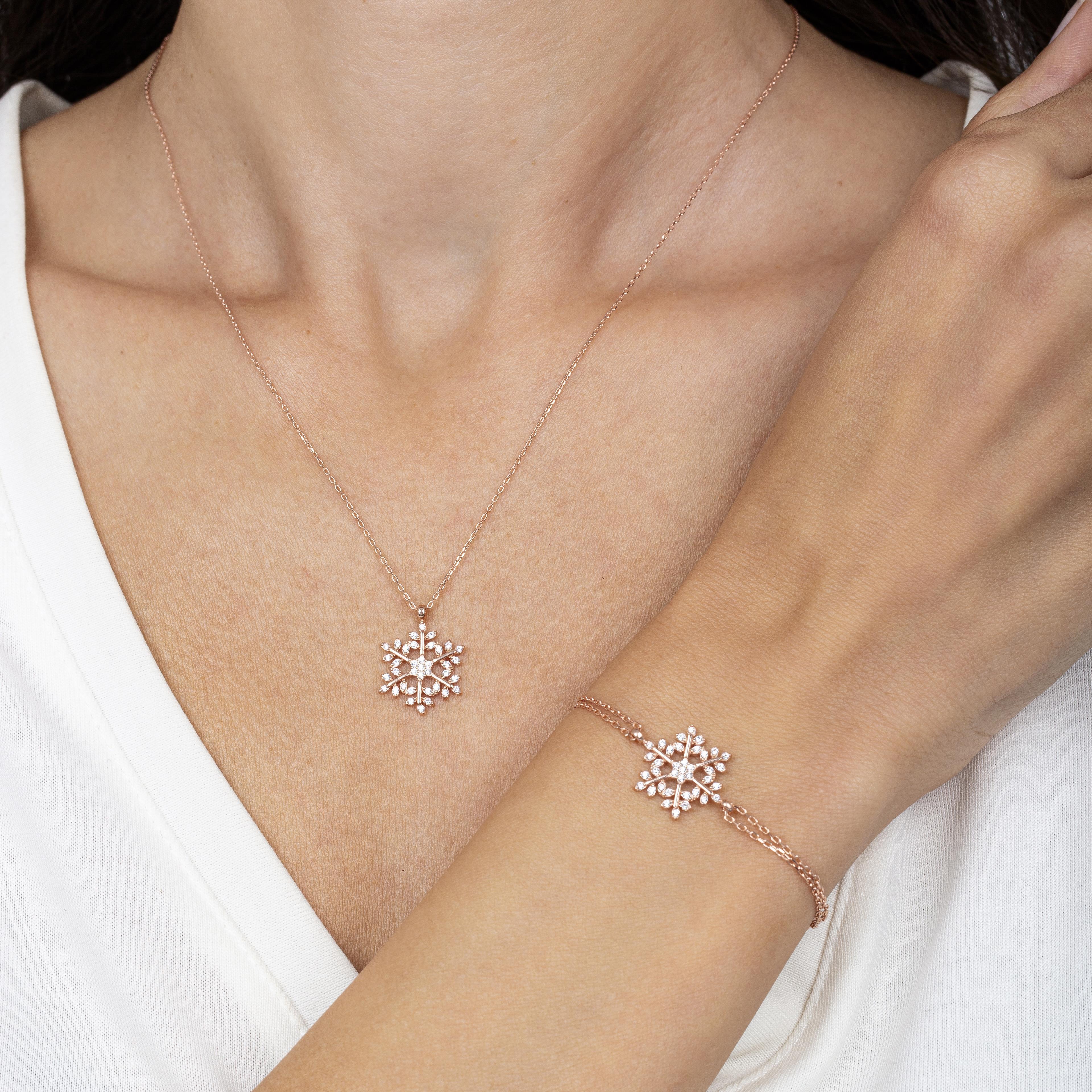 Minimalist Snowflake Rose Gold Jewelry Set