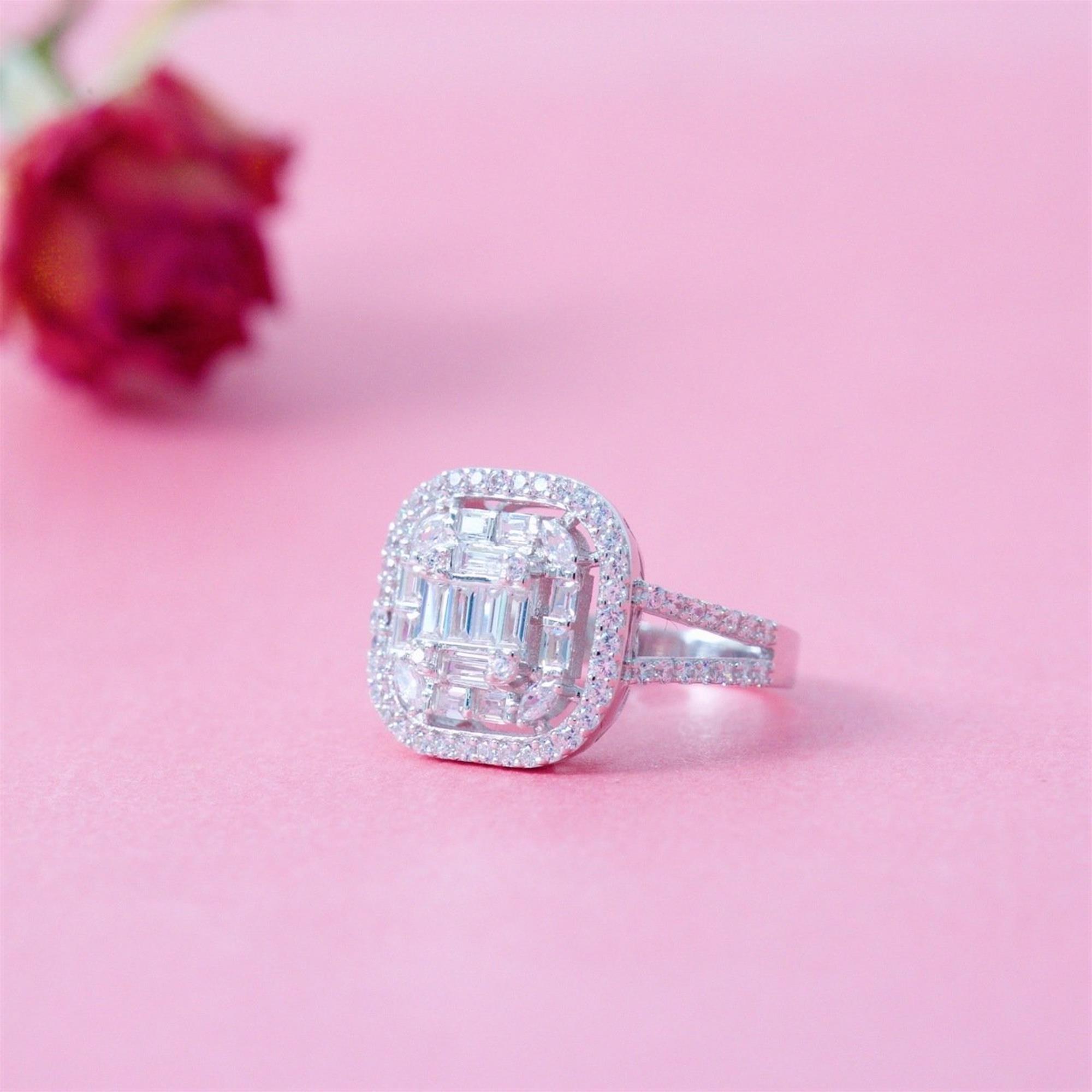 Diamond Classic Baguette Heritage Ring