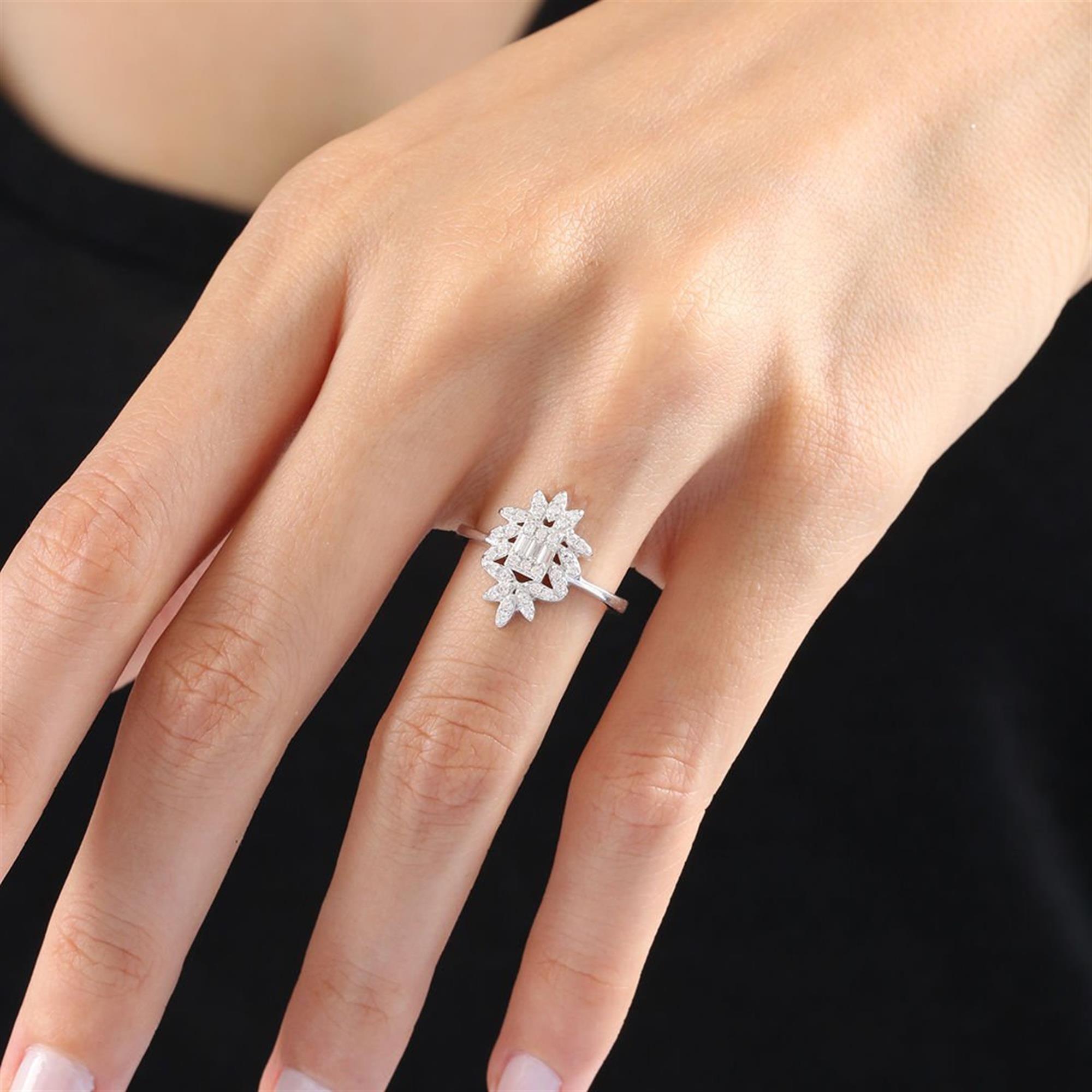 Diamond Setting Baguette Silver Ring