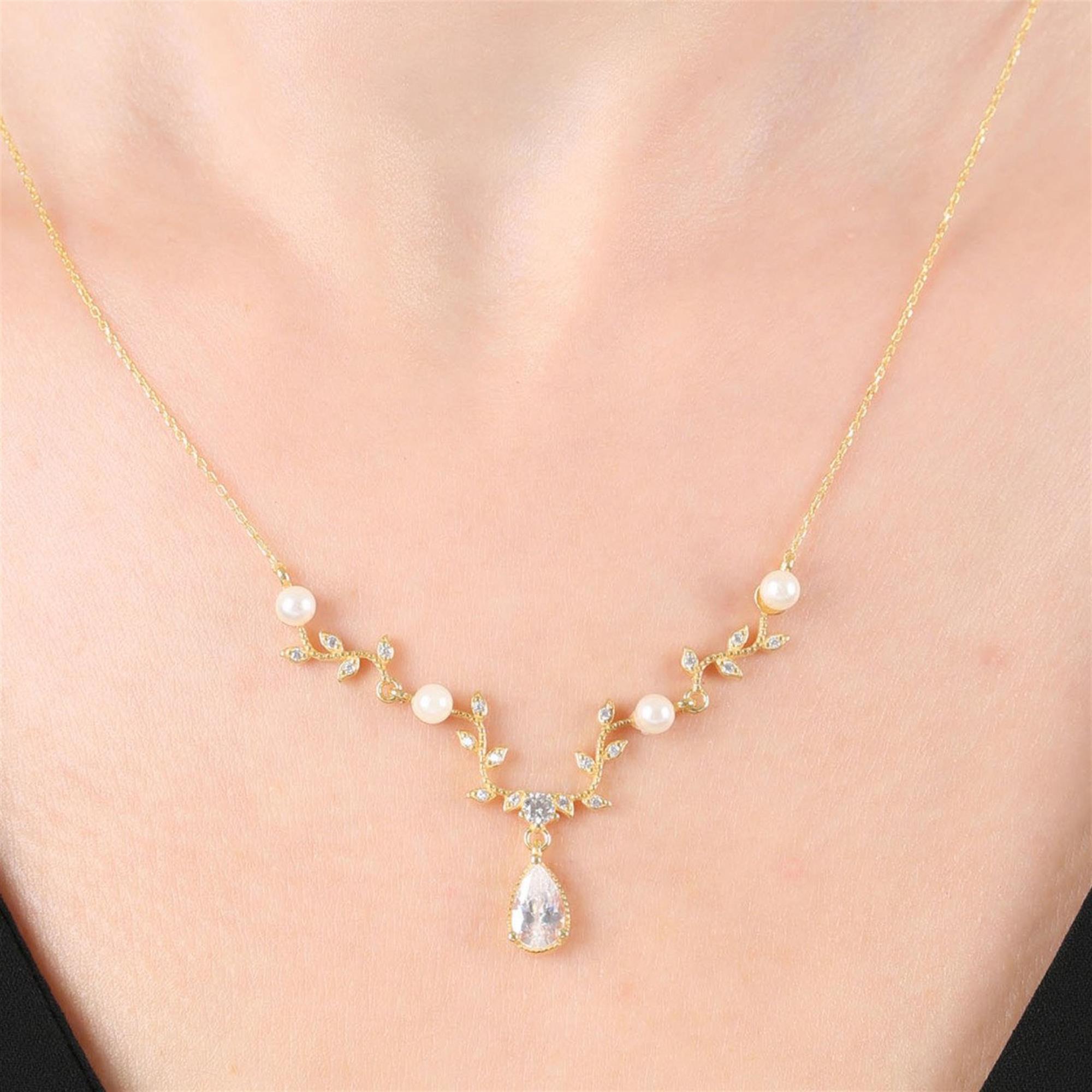 Diamond Pearl Details CZ Vine Gold Plated Necklace
