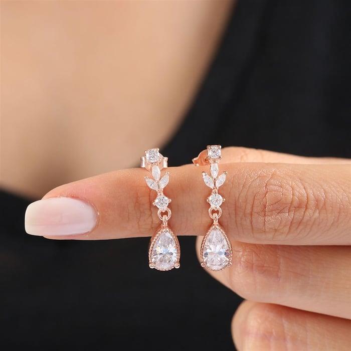 Rose Gold Diamond Teardrop Cut Bridal Jewelry Set for Women