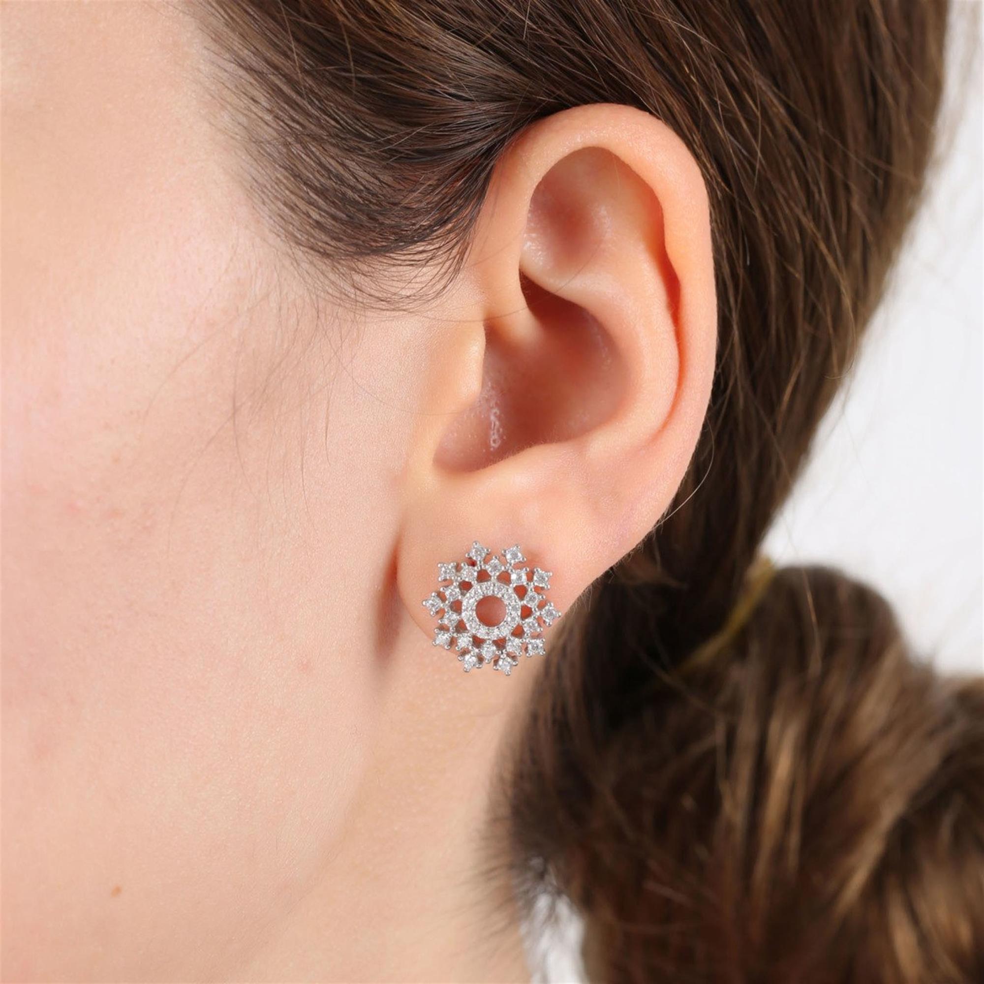 Diamond Setting Sparkling Circle Silver Earrings