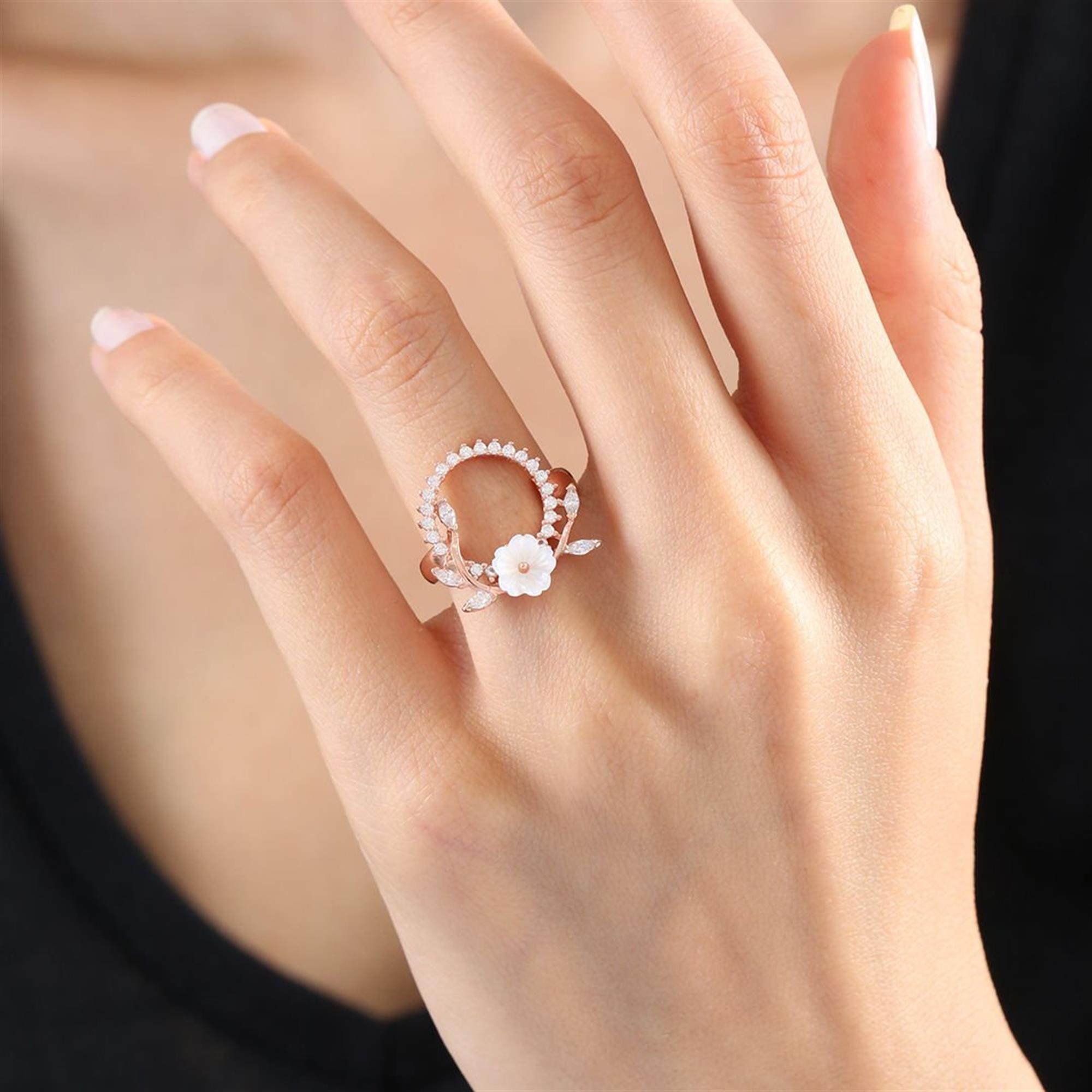 Diamond Setting Sparkling Magnolia Flower Crown Rose Gold Ring