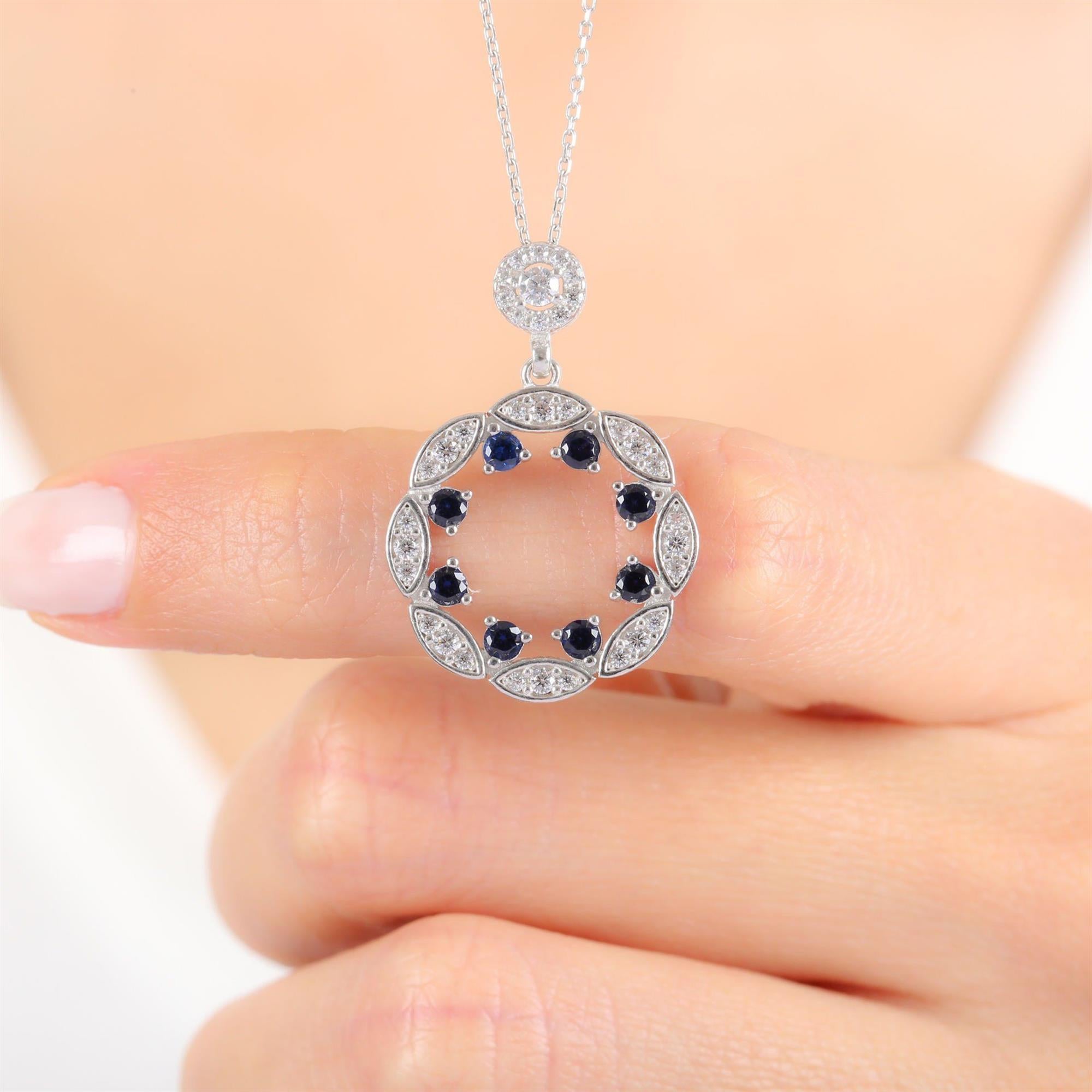 Diamond Setting Sapphire Stone Sparkle Geometric Silver Necklace