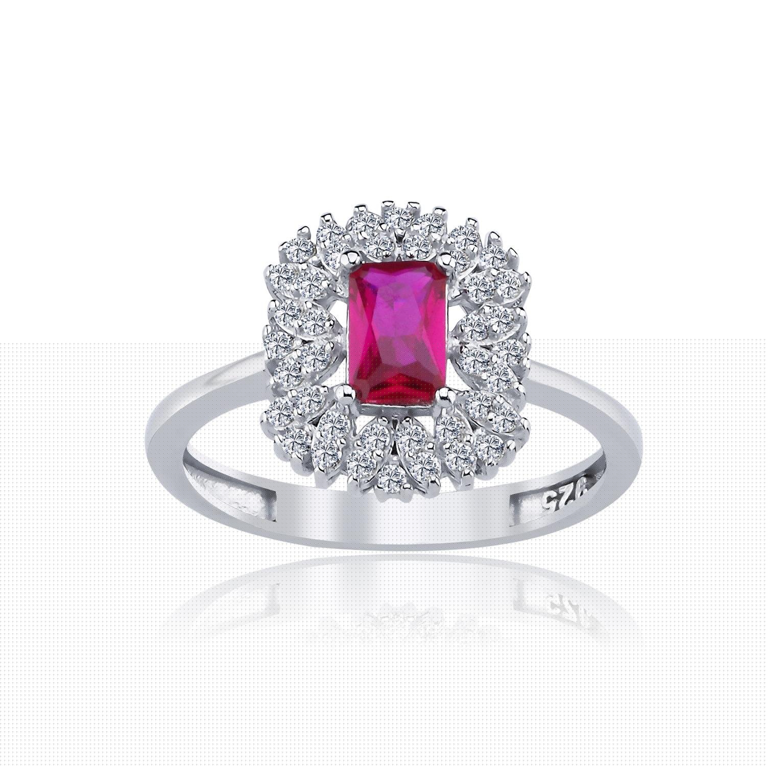 Anillo de plata con rubí sintético corte baguette y halo de circonitas