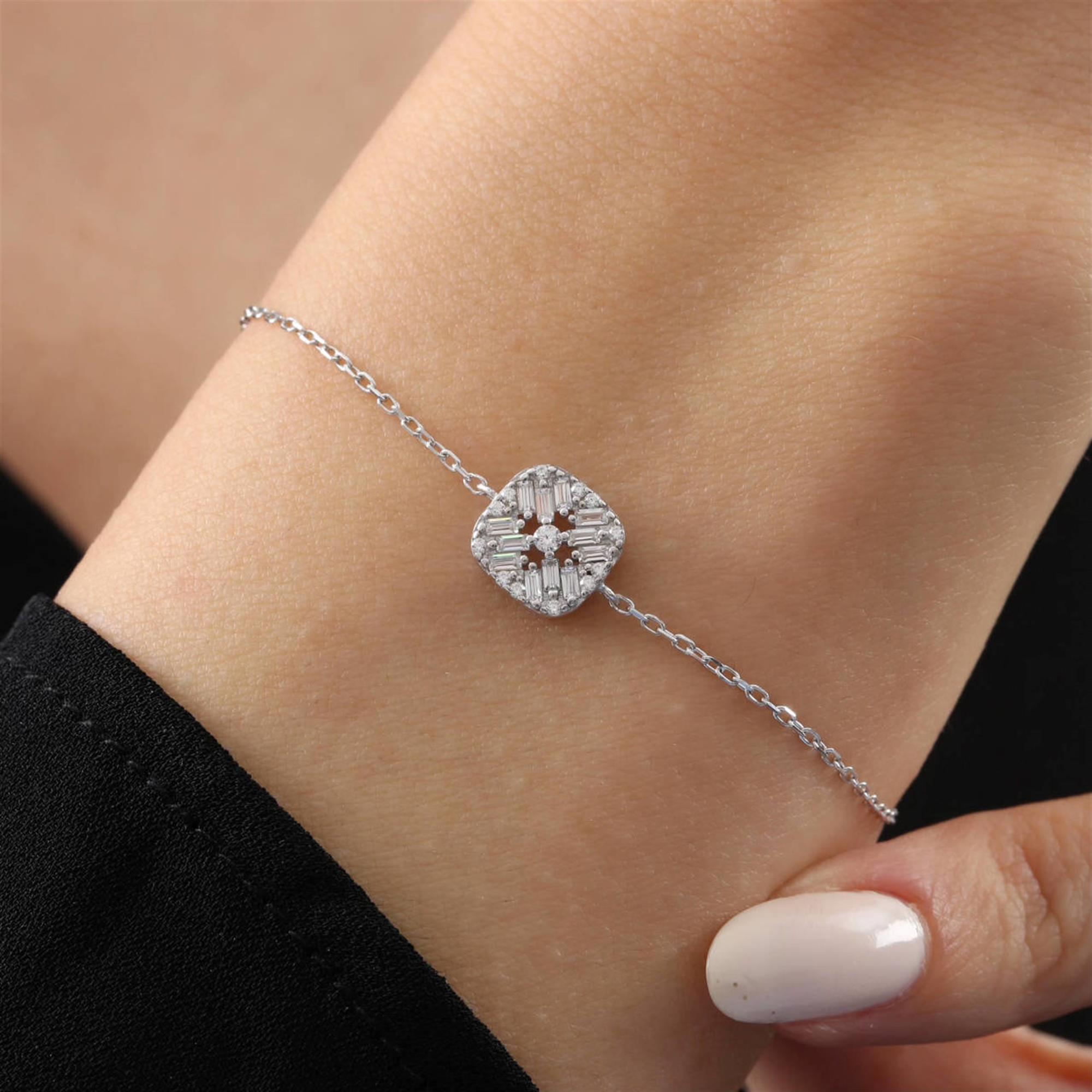 Diamond Setting Seal of Passion Baguette Silver Bracelet