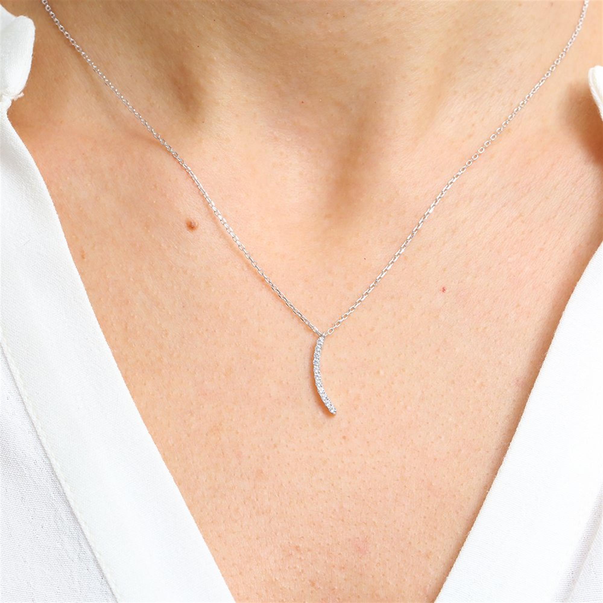 Diamond Elegant Wave Necklace