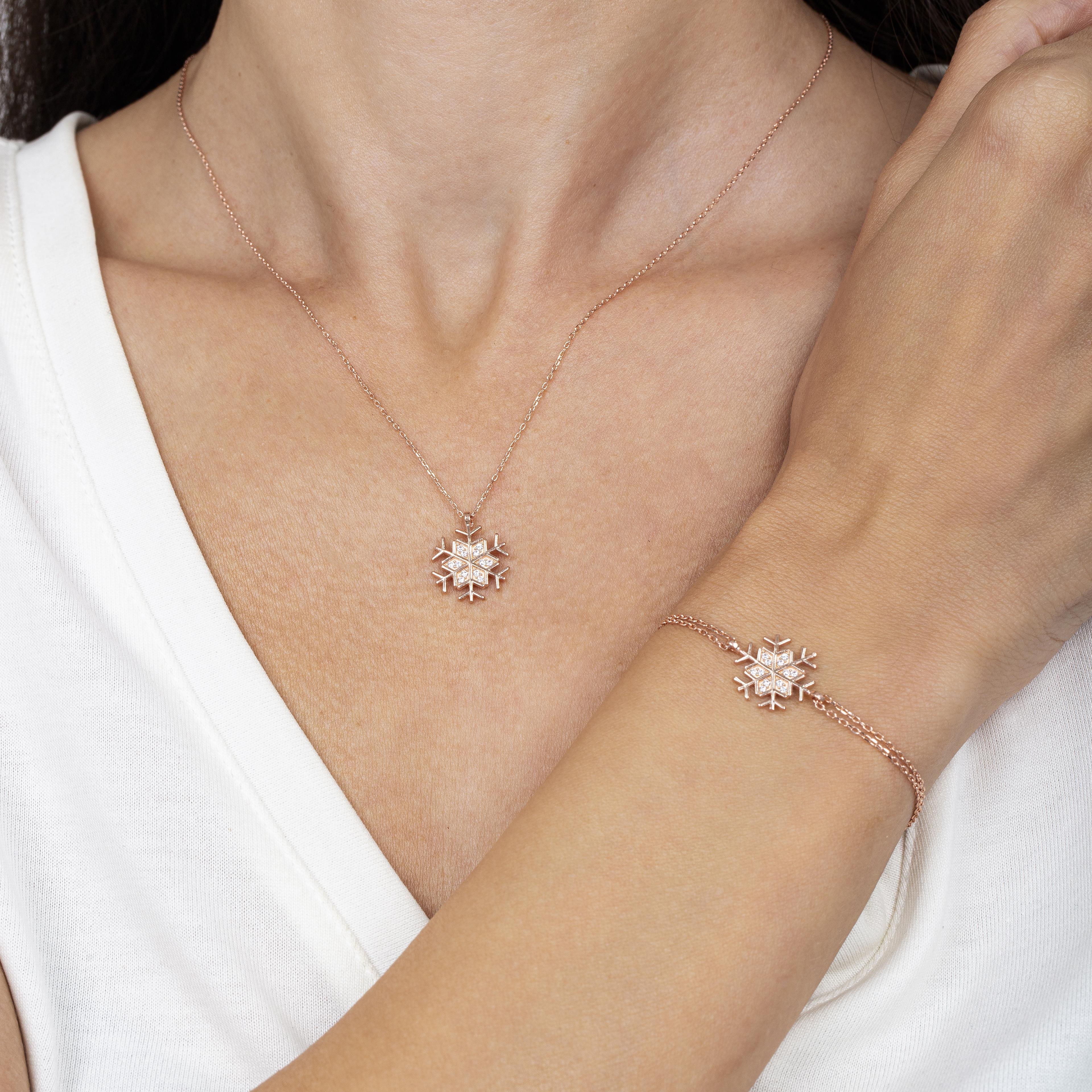 Snowflake Rose Gold Necklace & Bracelet Set
