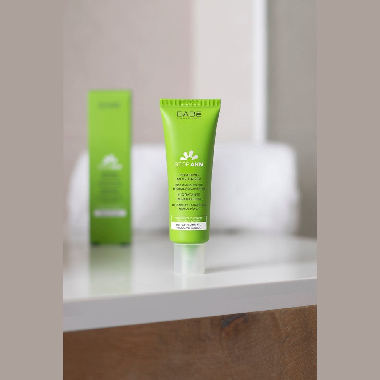 Babe Stop Akn Repairing Moisturising Cream 50 ml / 1.7 fl oz