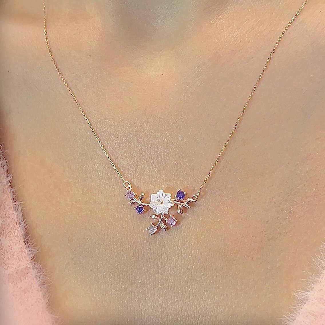 Dainty Spring Breeze Magnolia Flower Rose Gold Necklace
