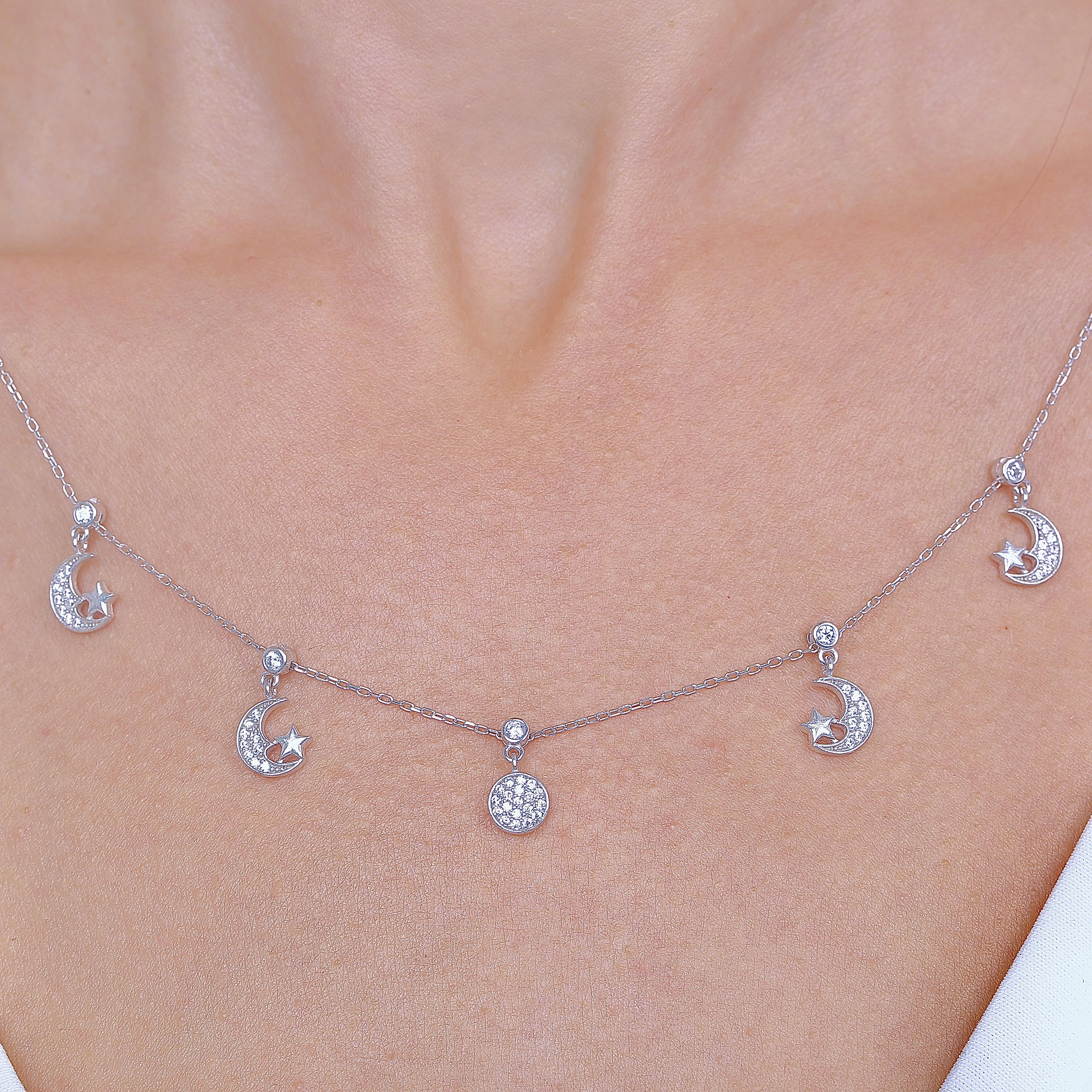 Dance Night Lucky Silver Choker Necklace
