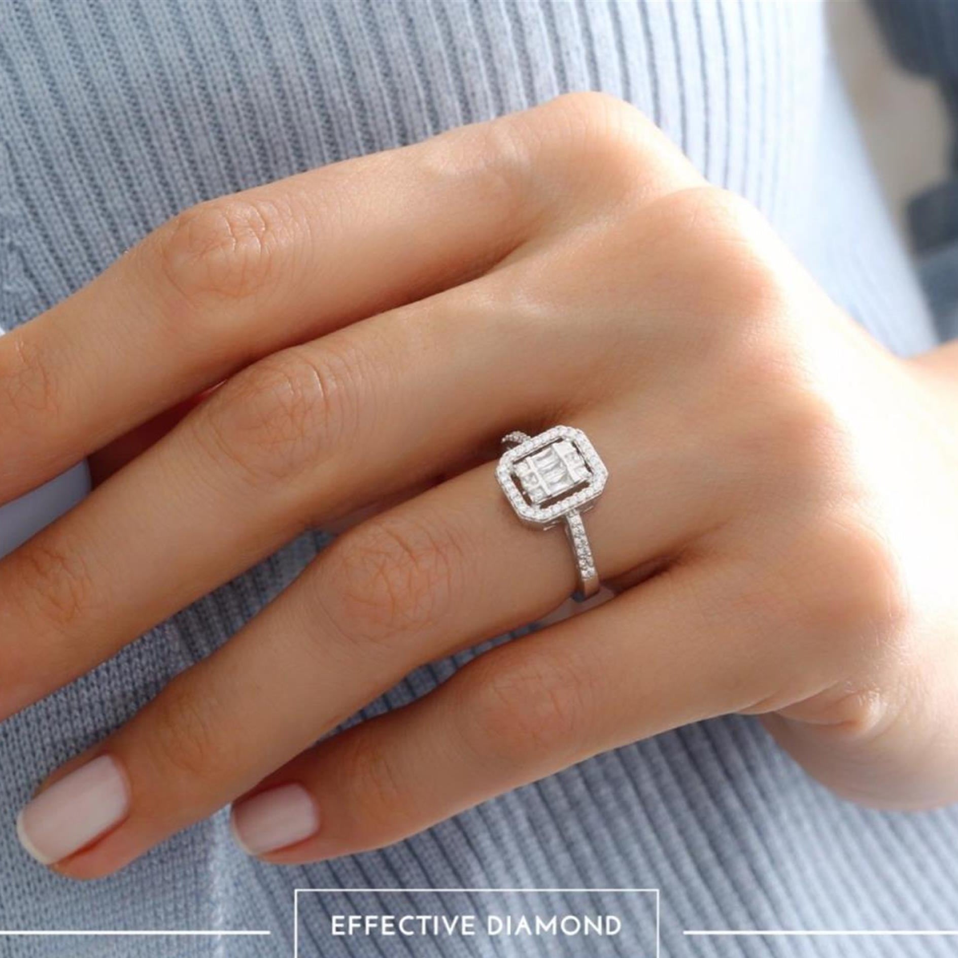 Effective Diamond Avangarde Baguette Solitaire Silver Ring