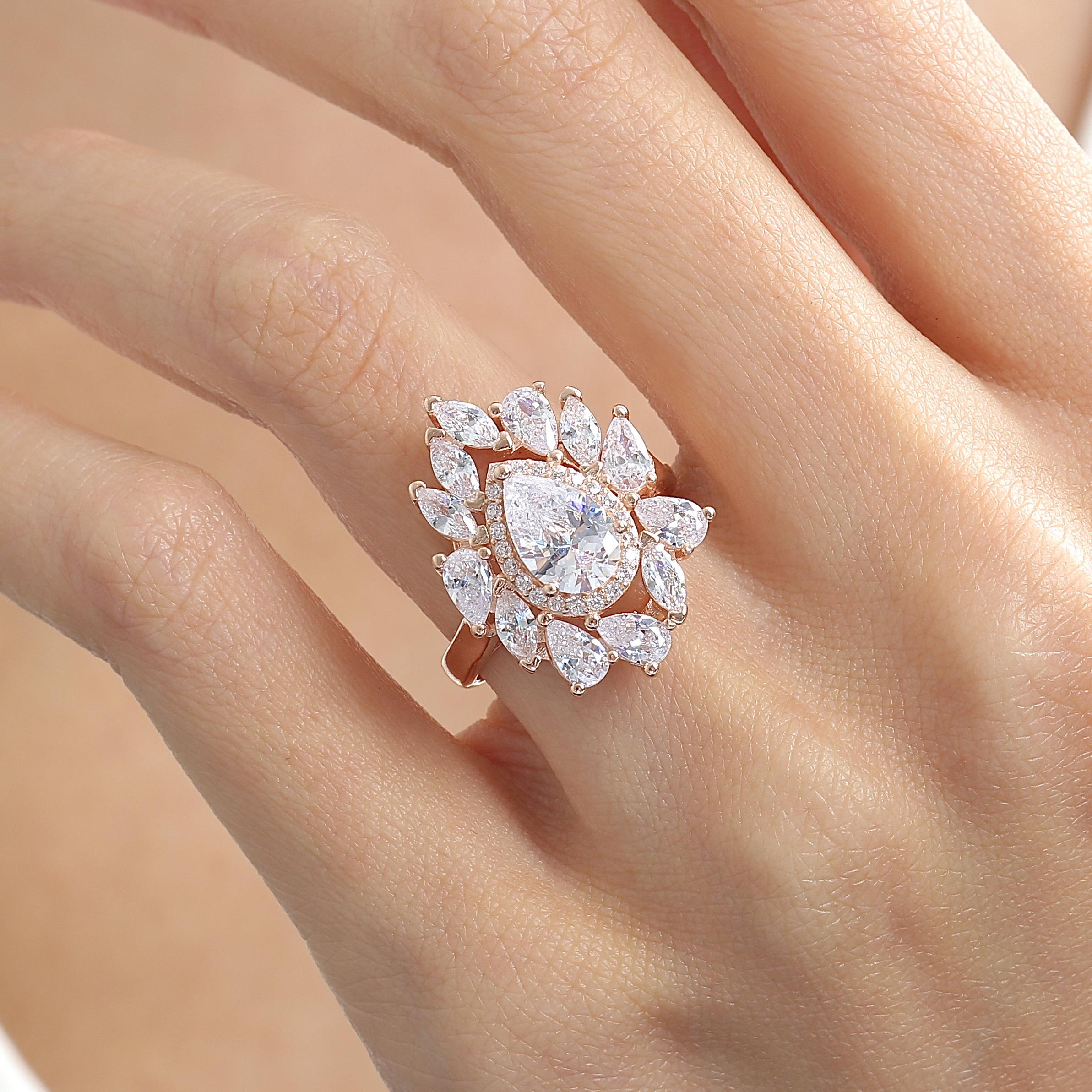 Effective Diamond Istanbul Grandeur Sparkling Rose Gold Ring