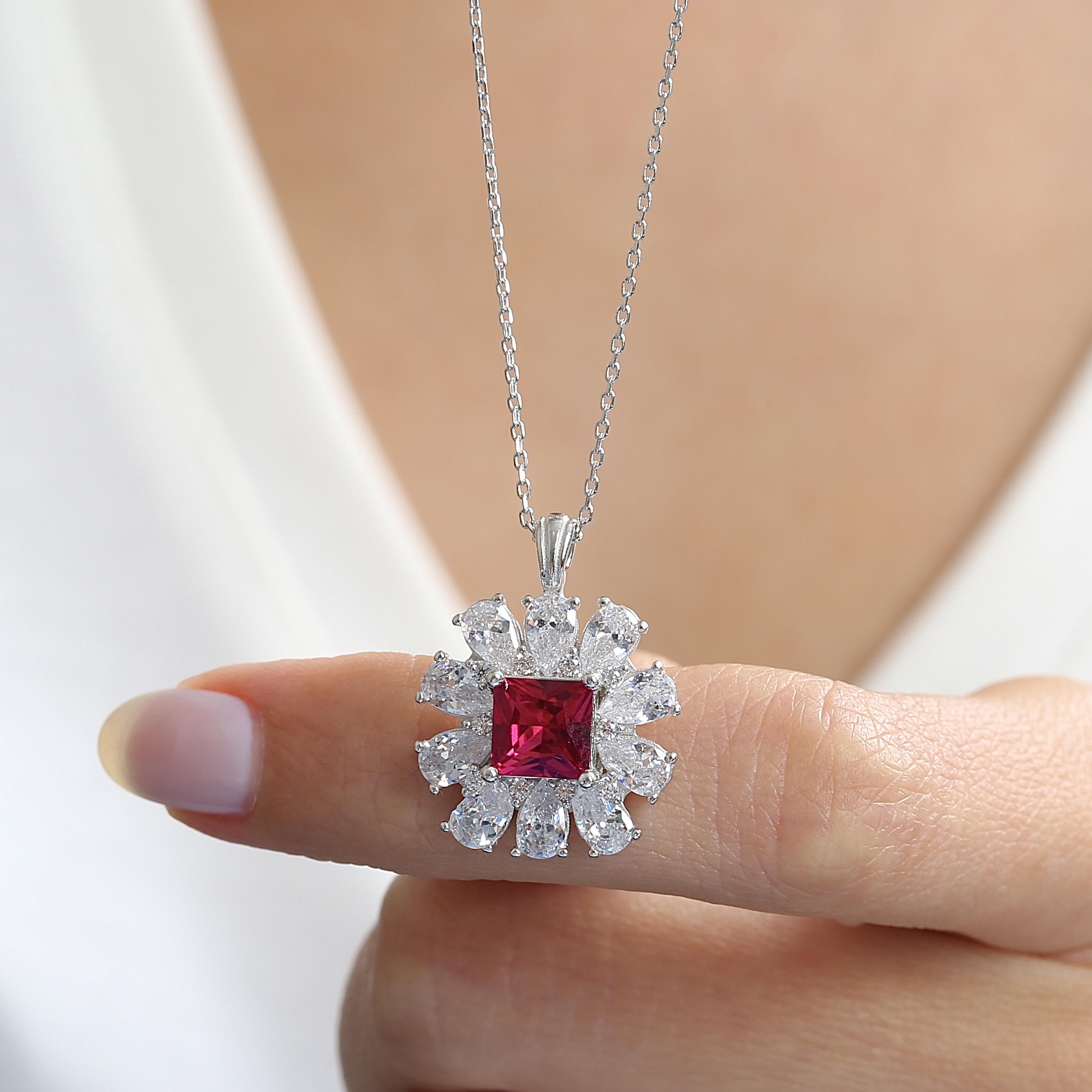 Effective Diamond Milano Dream Ruby Stone Silver Necklace