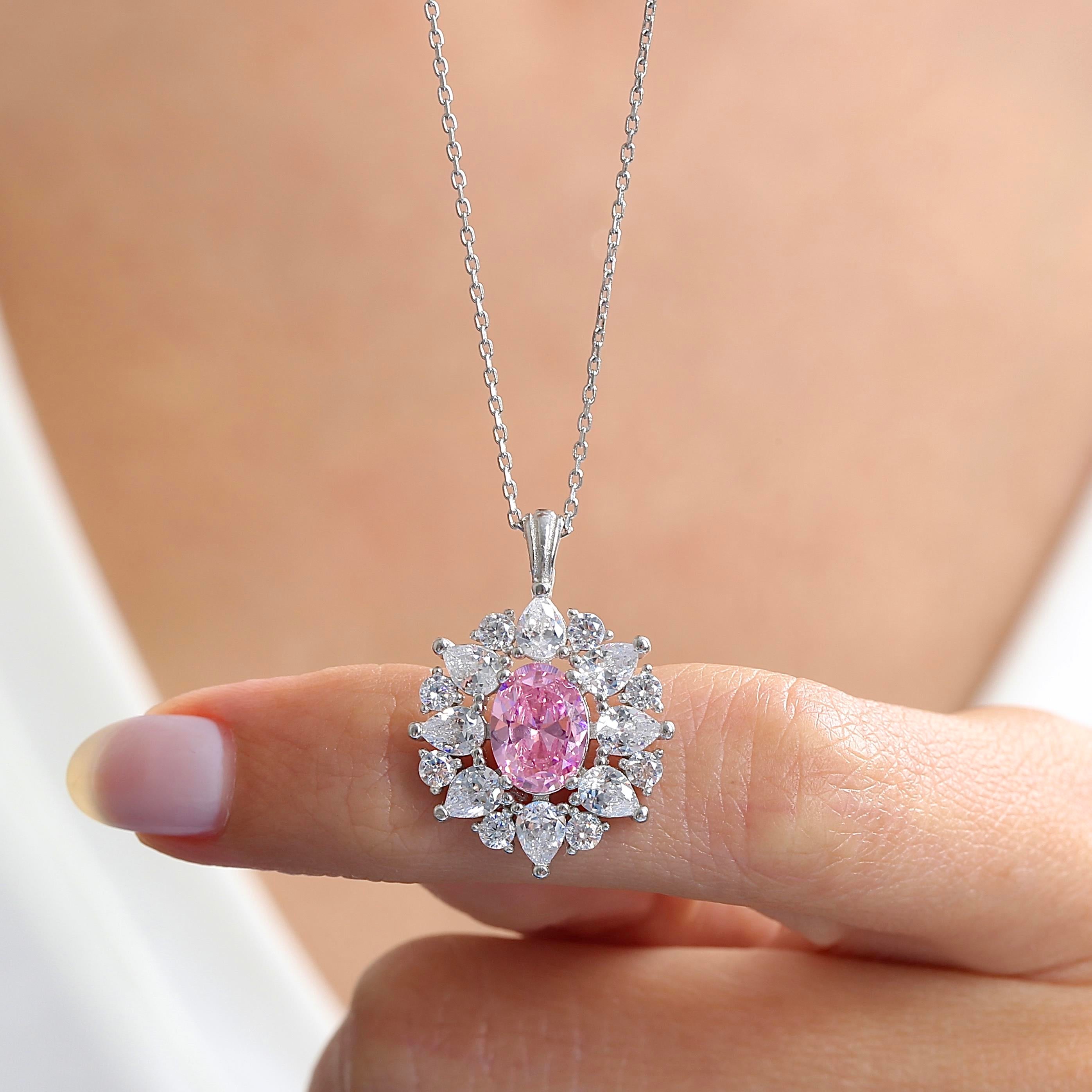 Effective Diamond Paris Sparkling Pink Stone Necklace