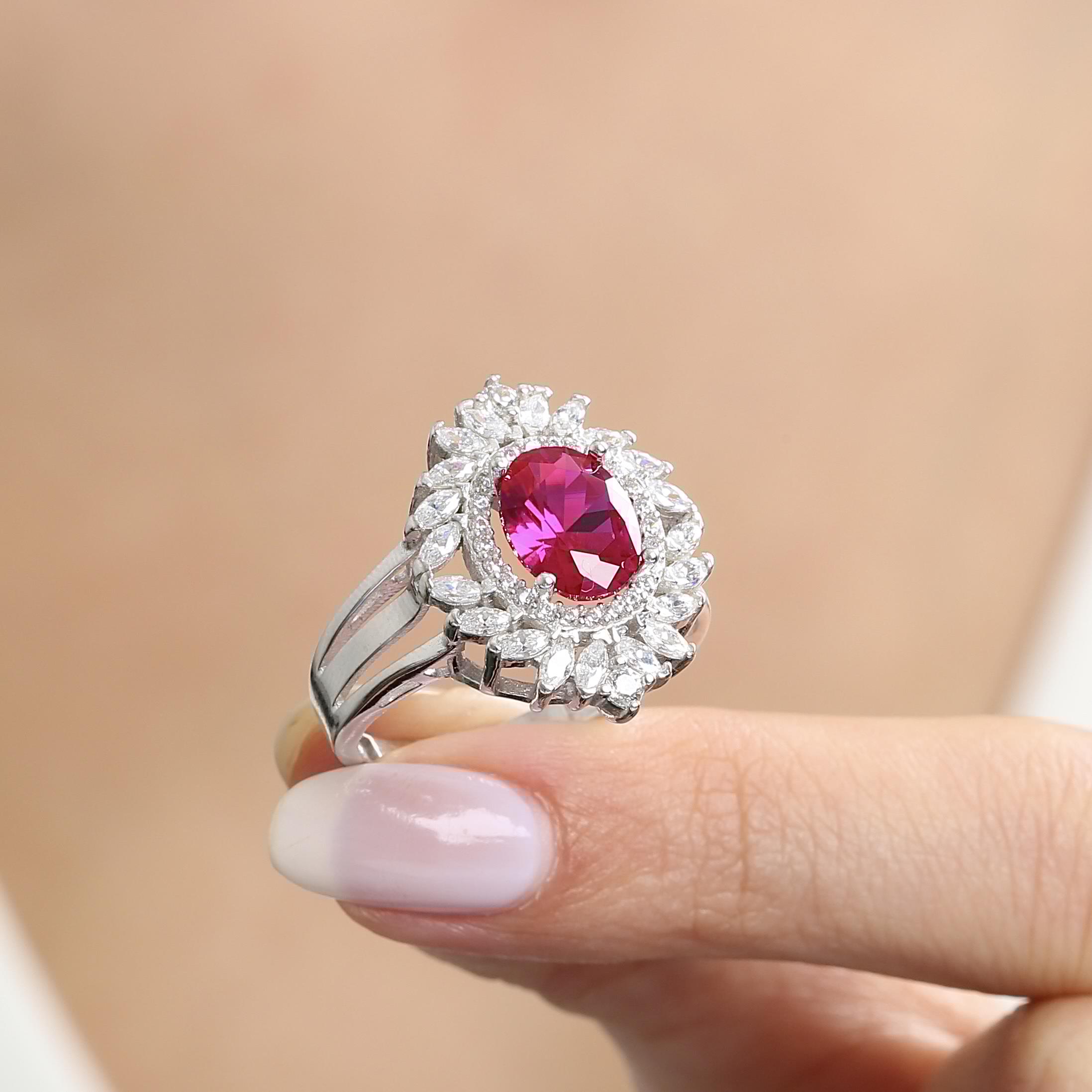 Effective Diamond Venice Dance Ruby Stone Silver Ring