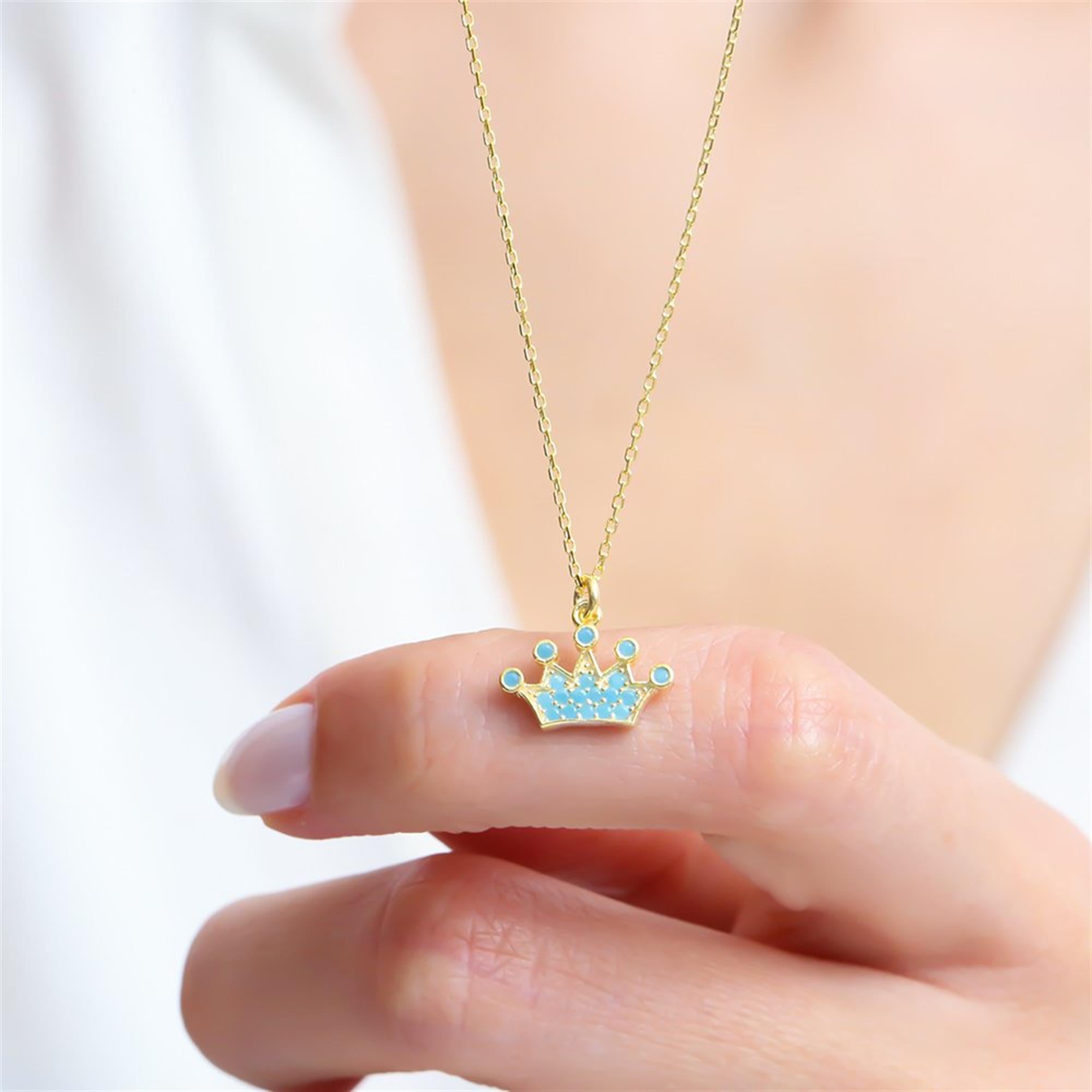 Gold plated turquoise crown necklace made of 925 sterling silver – perfect for princess vibes and elegant daily wear.