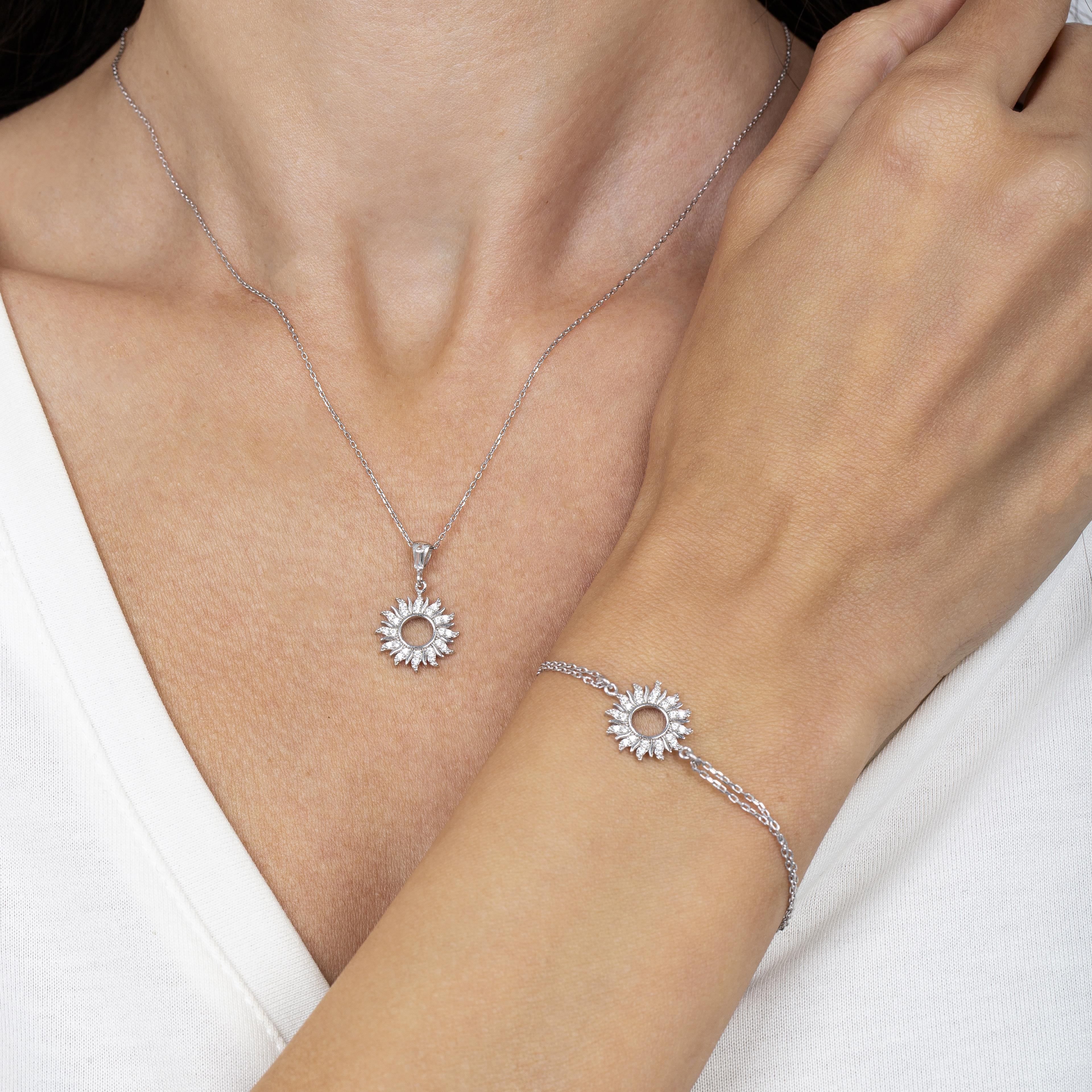 Diamond Sparkle Sun Silver Jewelry Set
