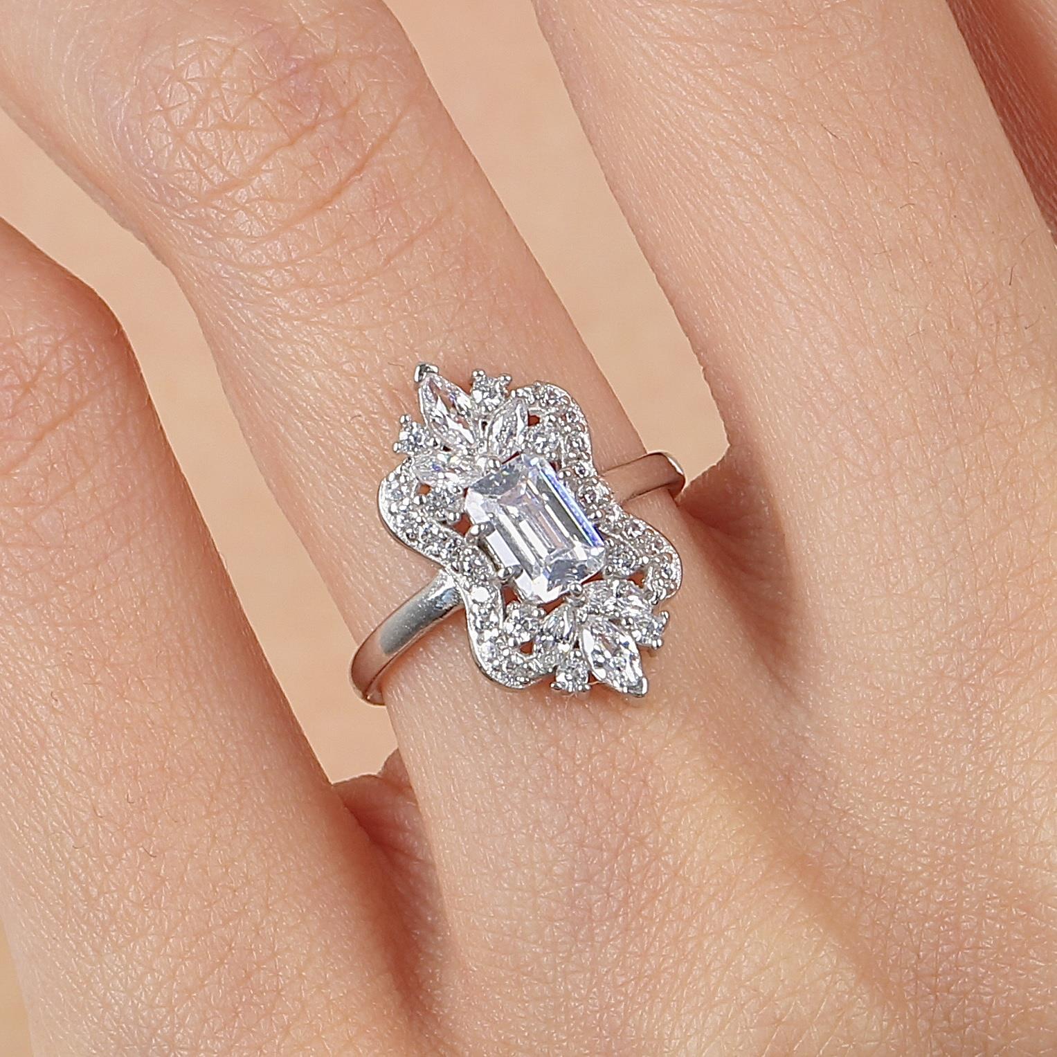 Classic Sparkle Vintage Silver Ring